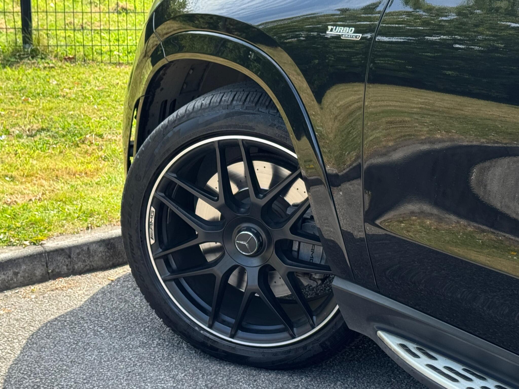 Mercedes-Benz Gle view 37