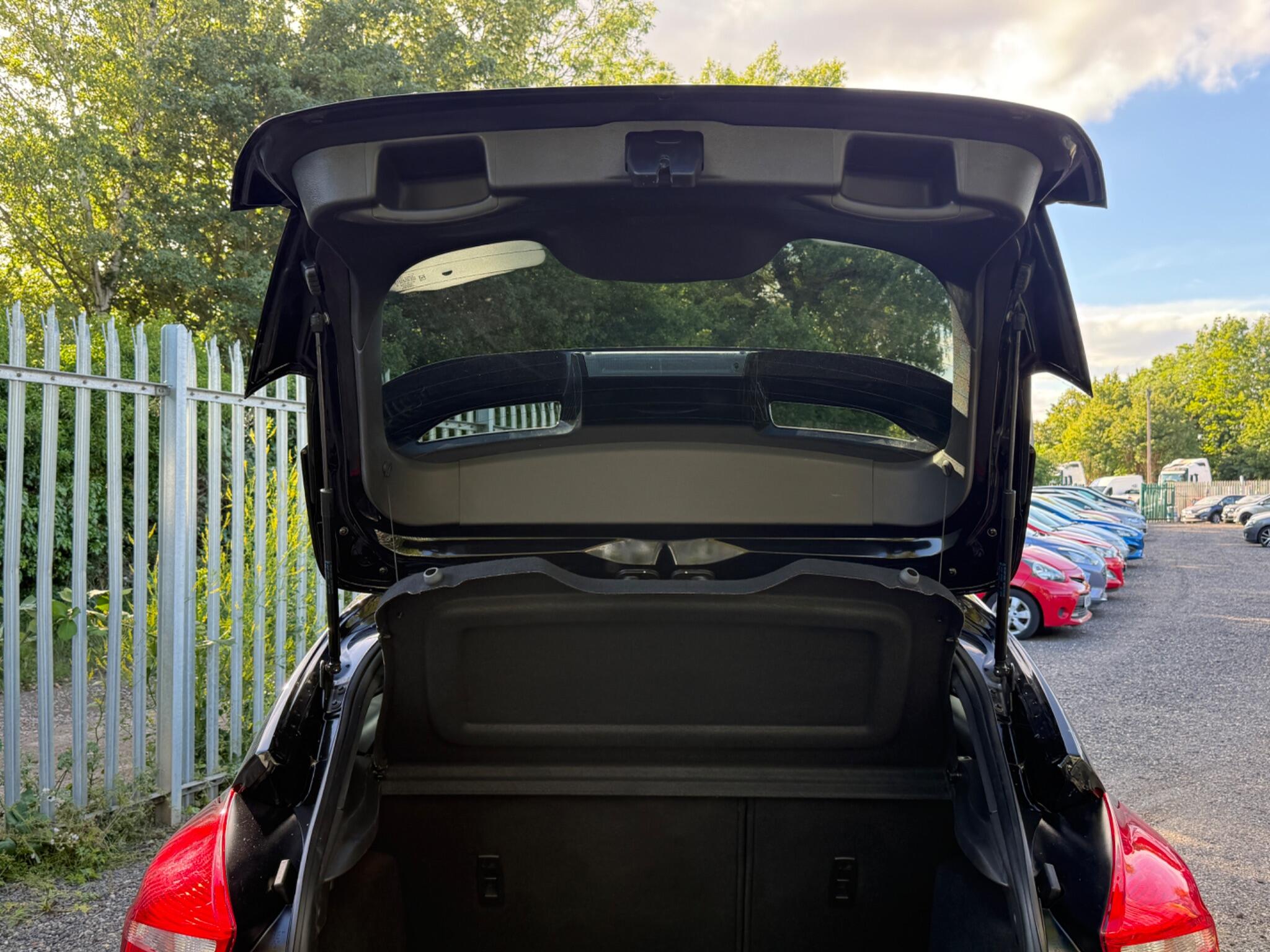 2018 Ford Focus image 39