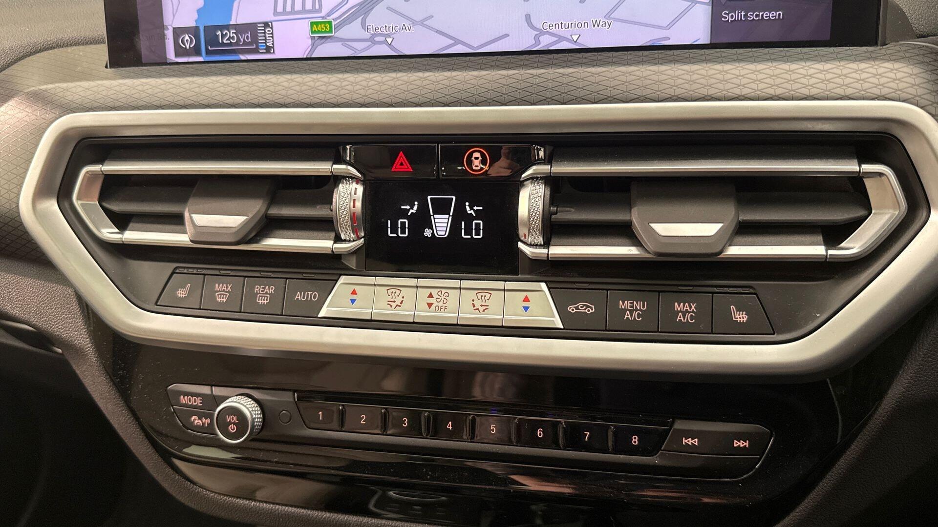 BMW iX3 view 25