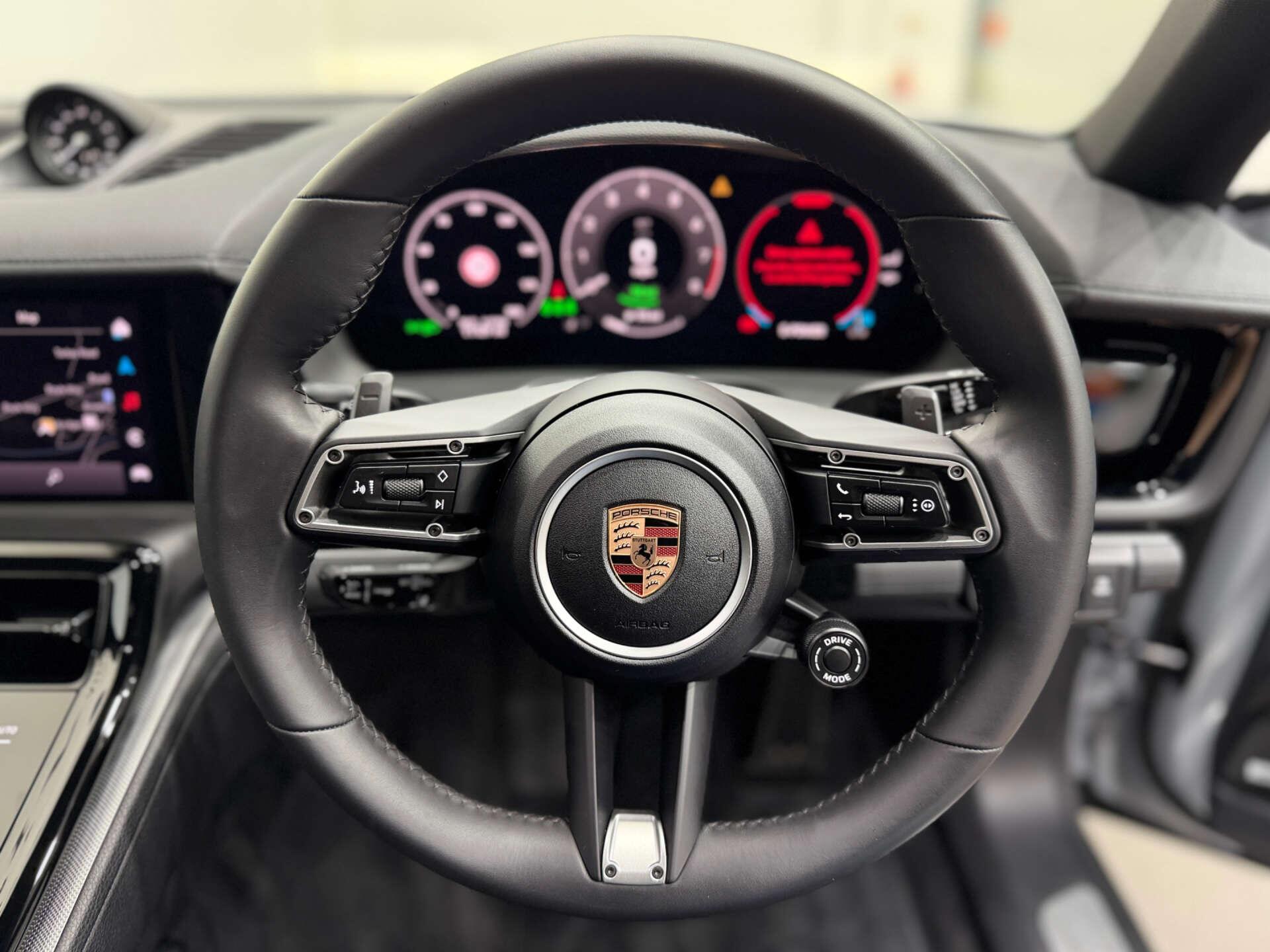 Porsche Panamera view 26