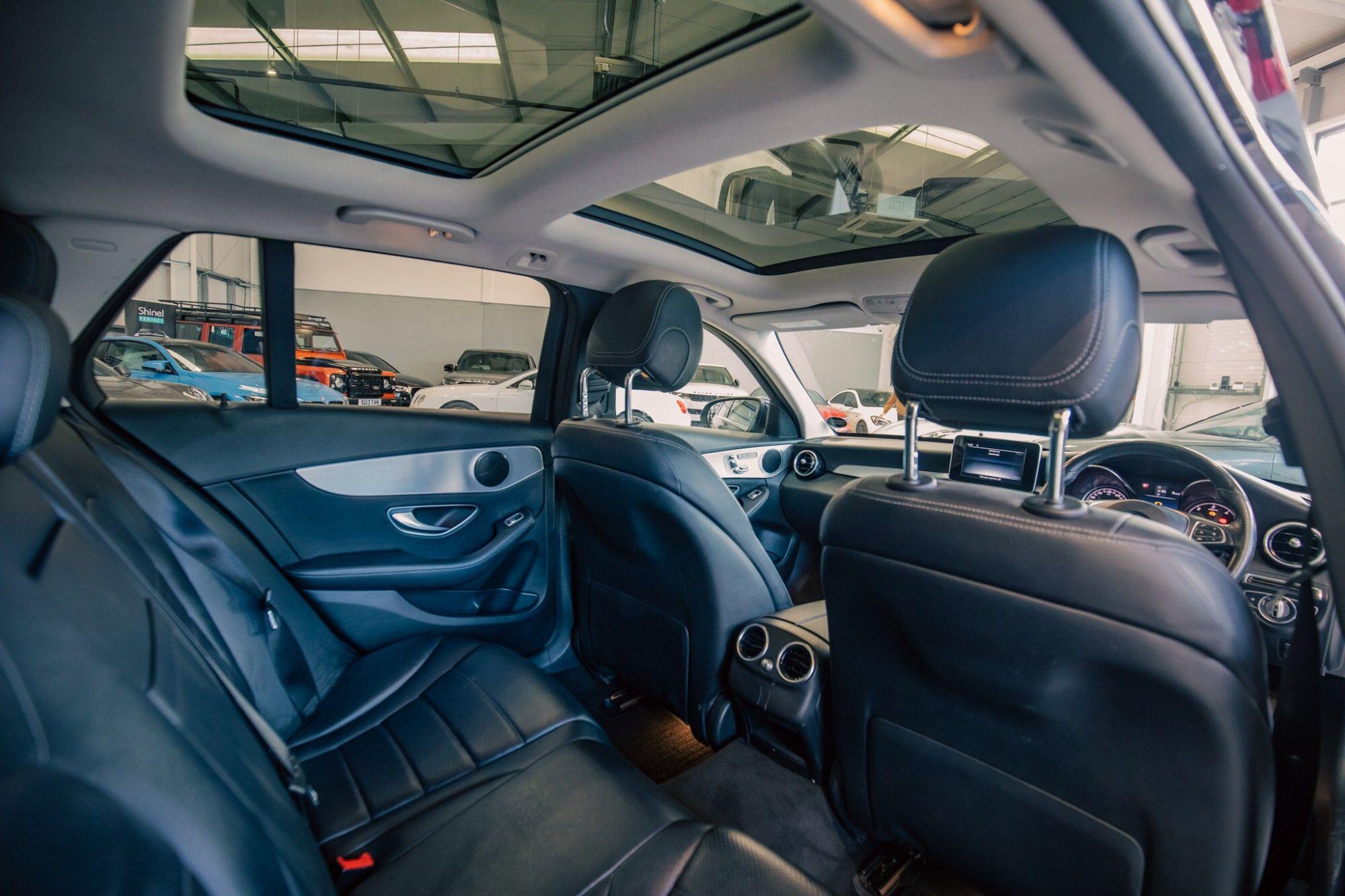 Mercedes-Benz C-Class view 8