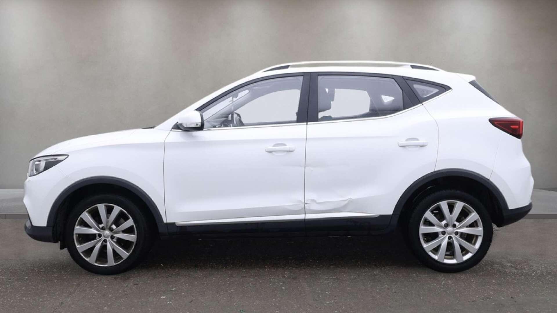 MG ZS view 13