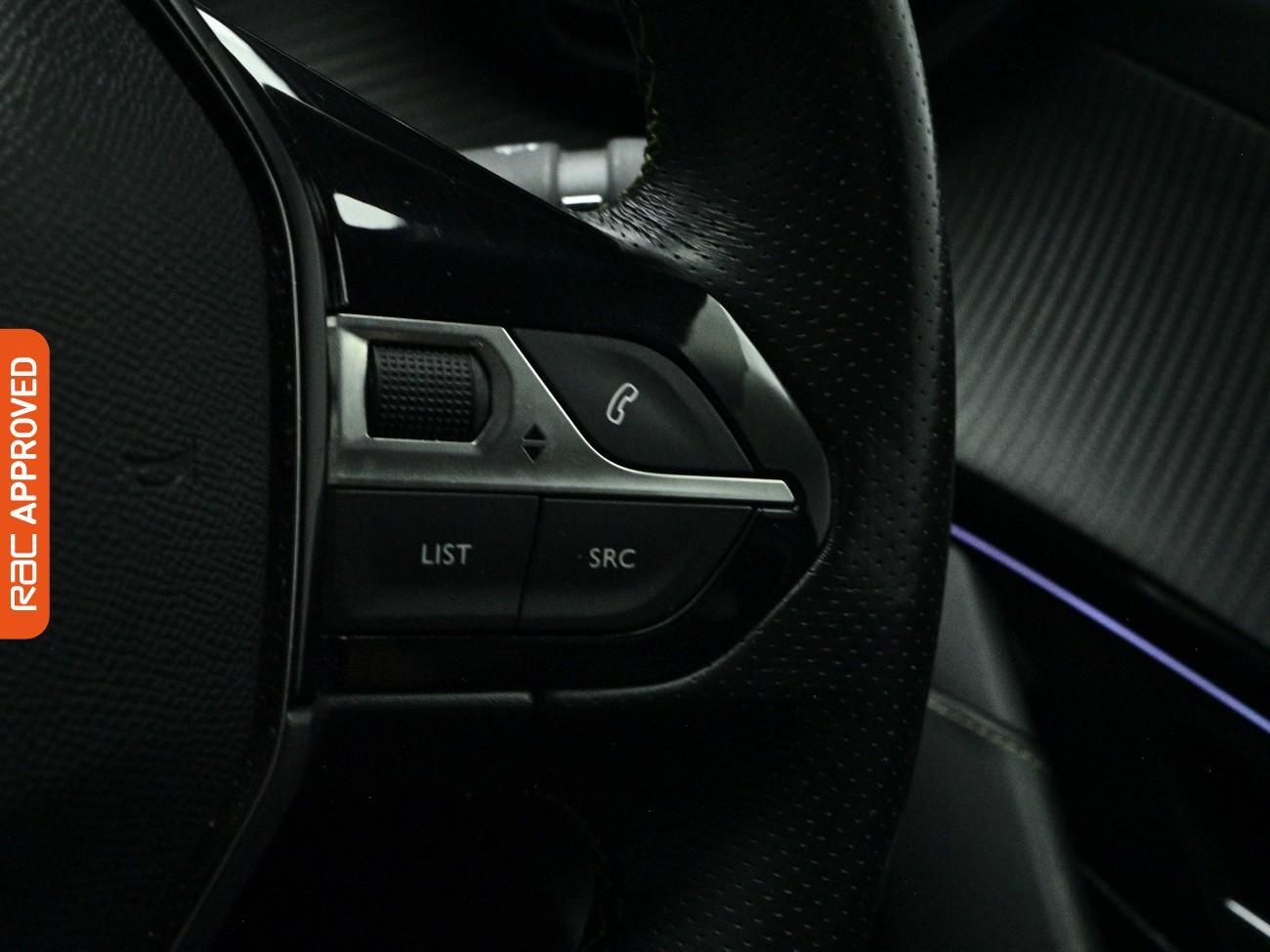 Peugeot E-208 view 24