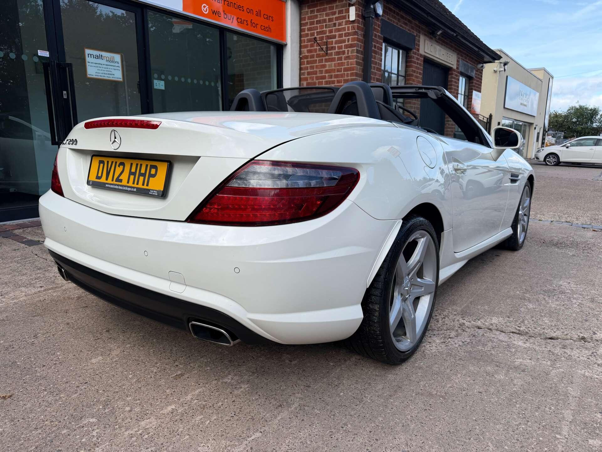 Mercedes-Benz SLK view 22