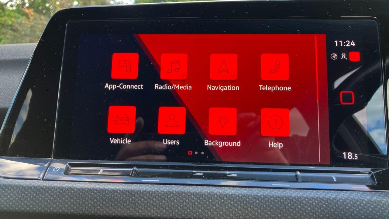 Volkswagen Golf view 34