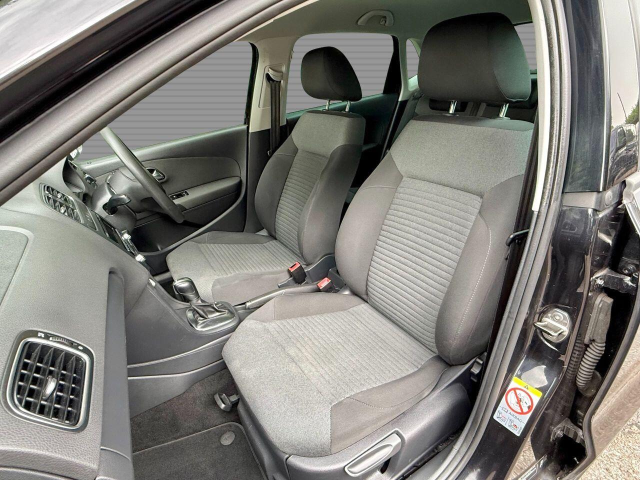 Volkswagen Polo view 18