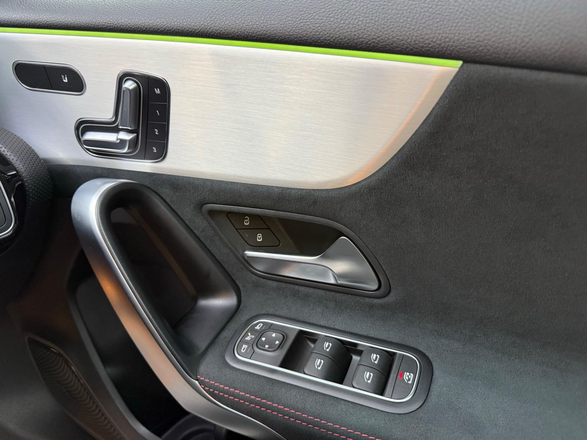 Mercedes-Benz A Class view 21