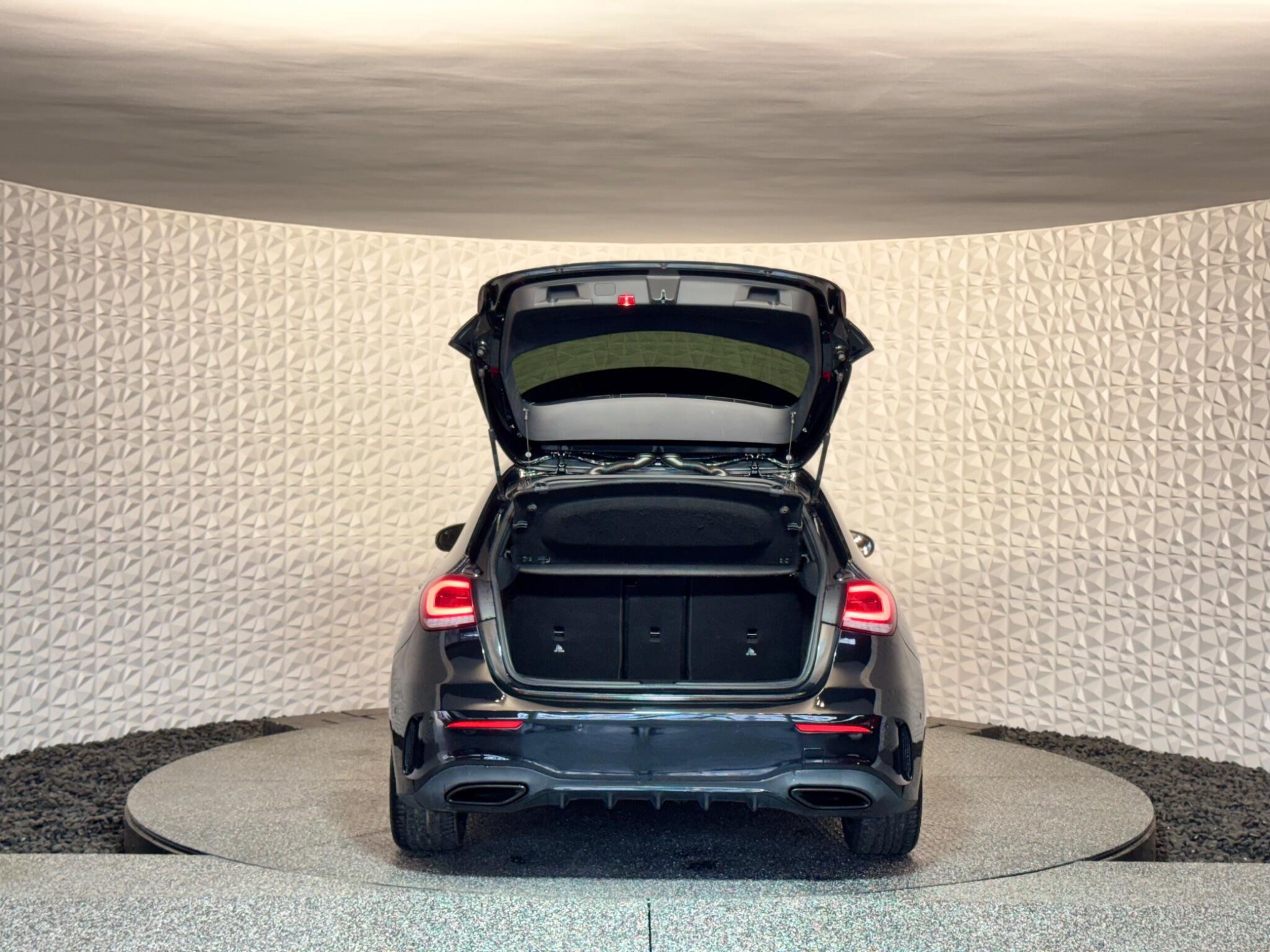 Mercedes-Benz A-Class view 13