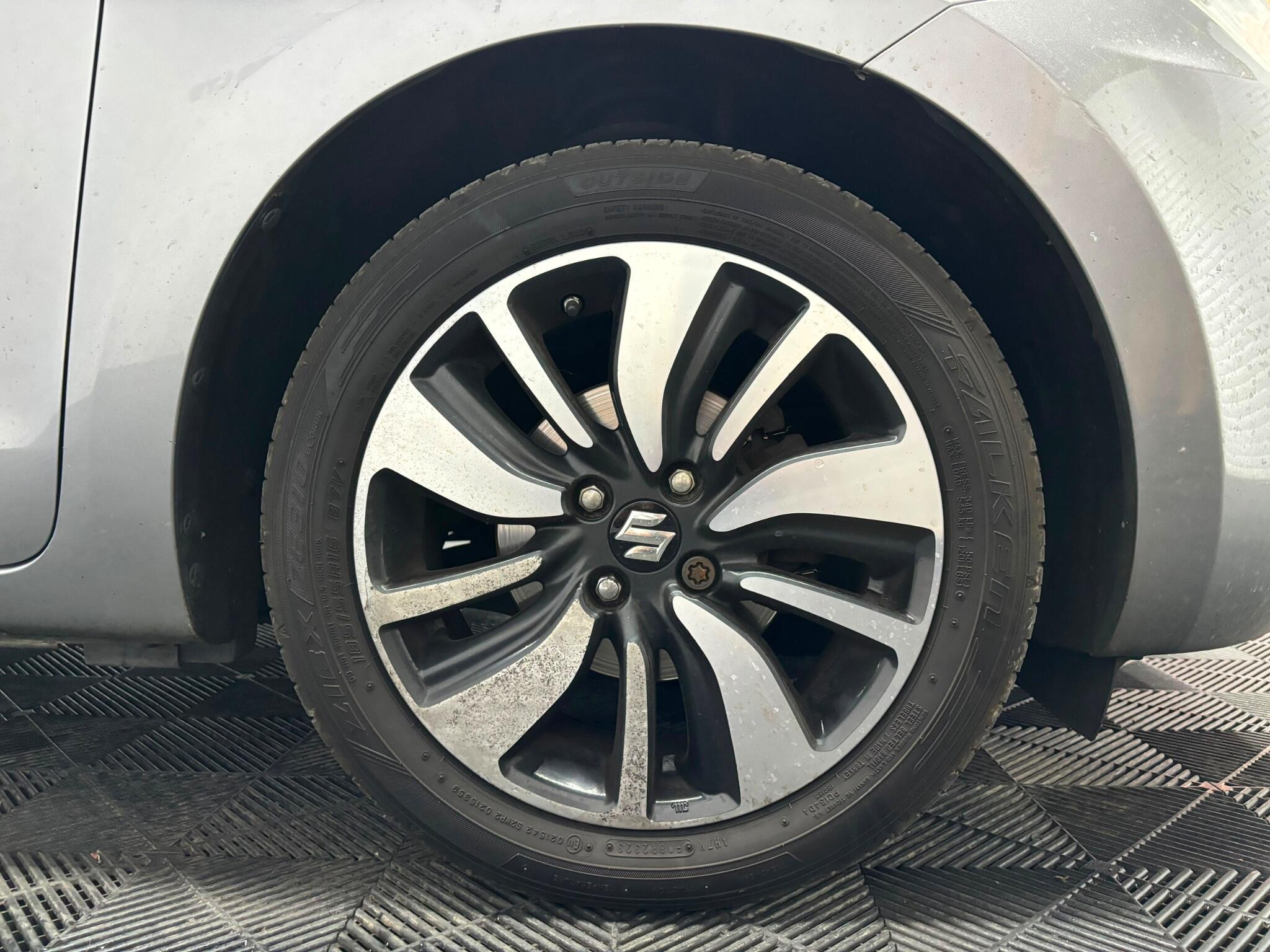 Suzuki Swift view 18