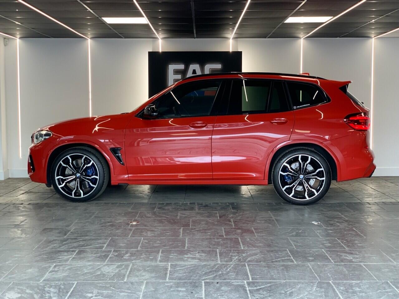 BMW X3 M view 3
