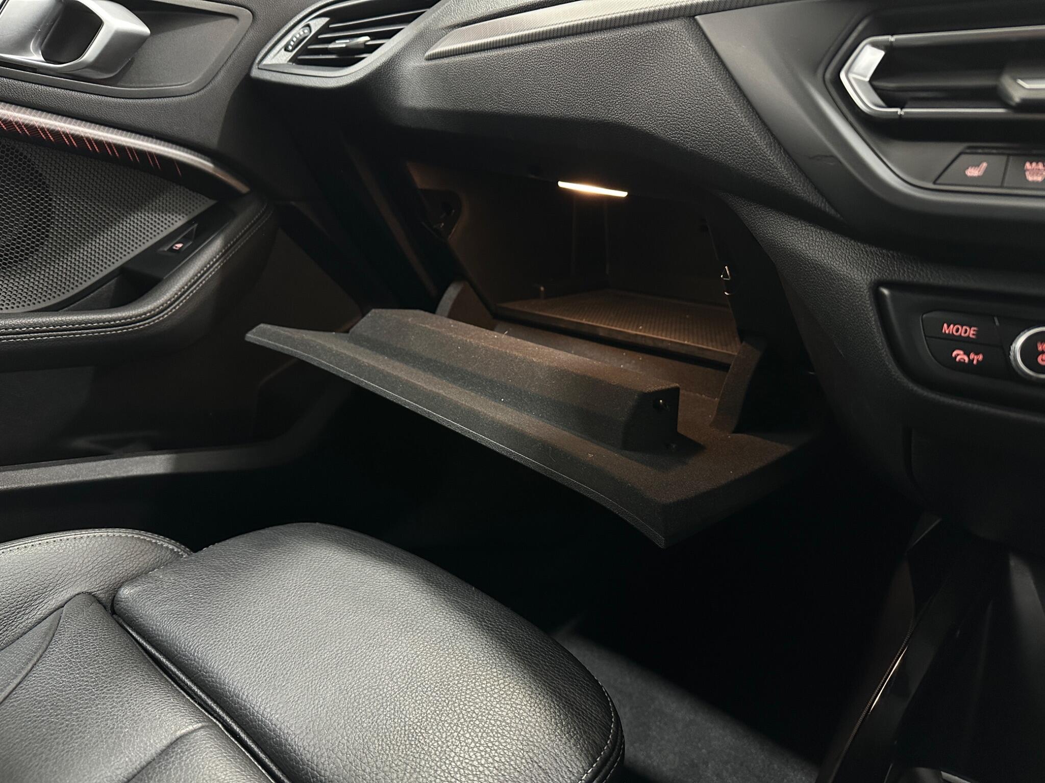 BMW 1 Series view 30