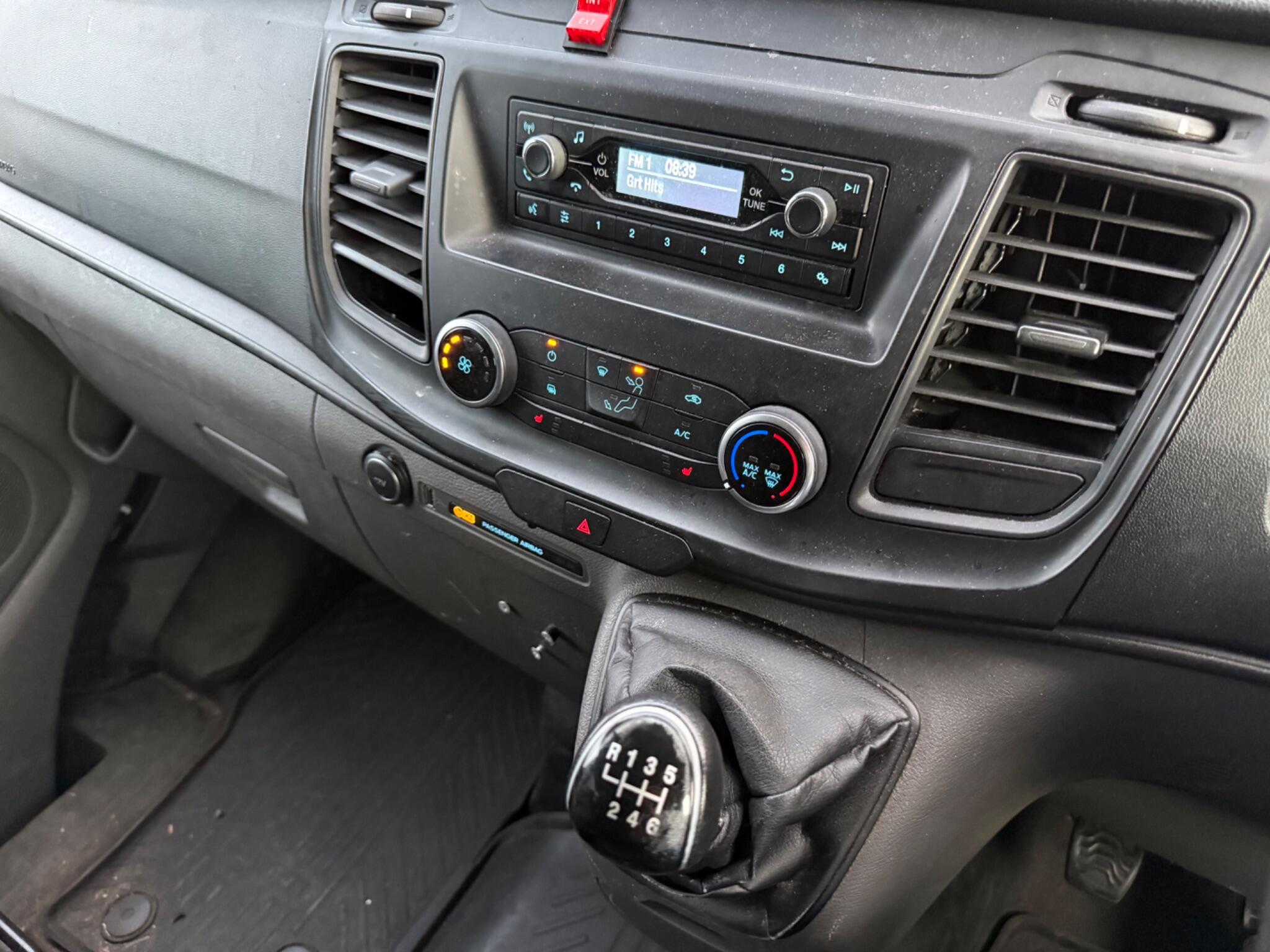 Ford Transit Custom 2.0 320 EcoBlue L1 H1 Euro 6 5dr — photo 29 of 82