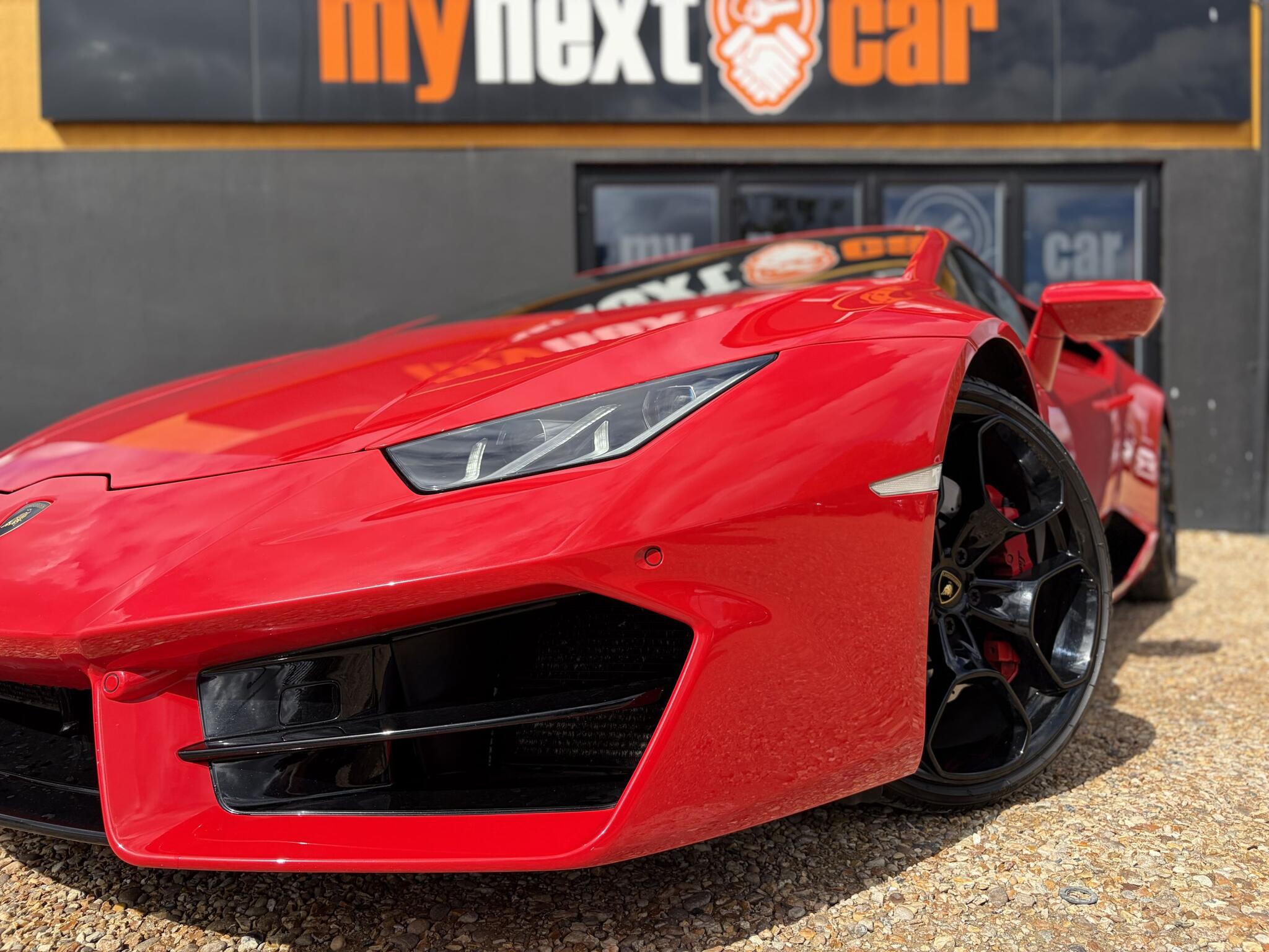 Lamborghini Huracan view 8
