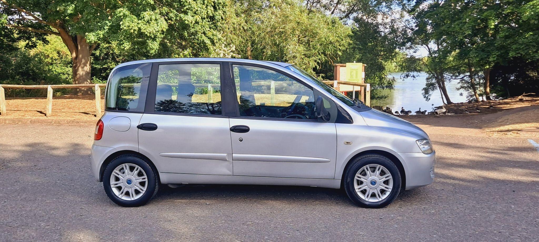 Fiat Multipla view 6