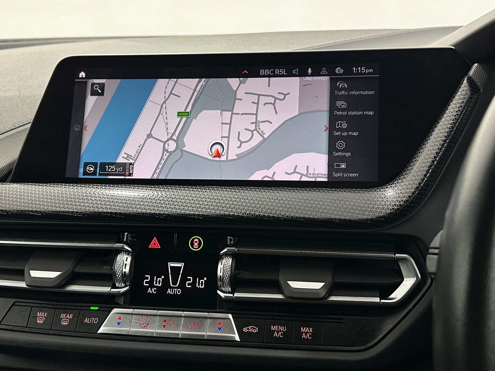 BMW 2 Series view 23