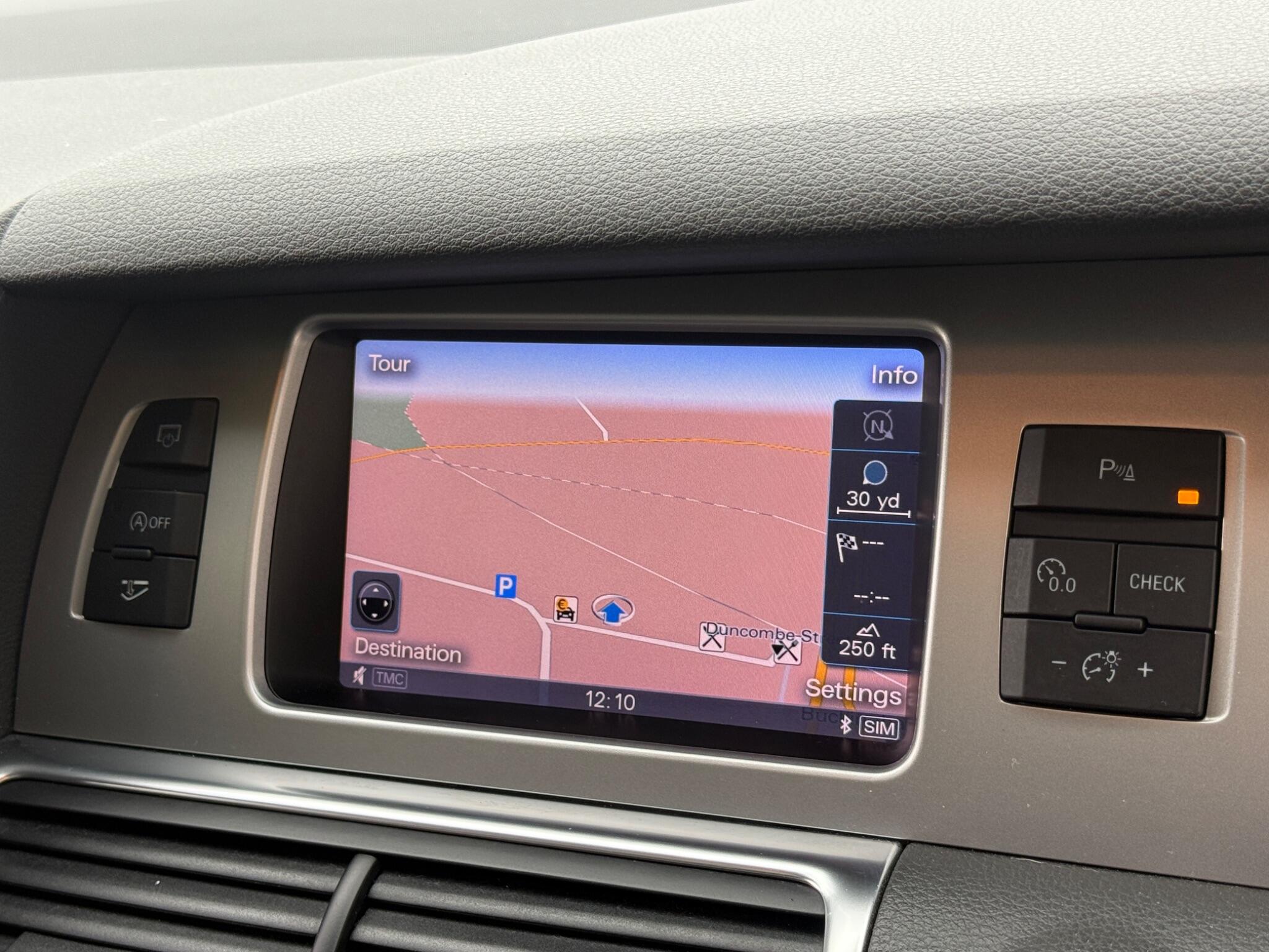 Audi Q7 - Image 76