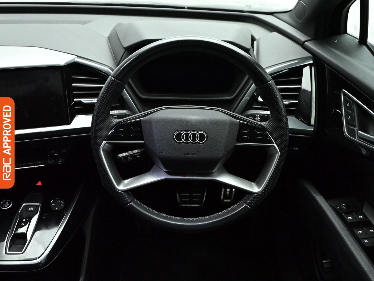 Audi Q4 E-Tron view 10
