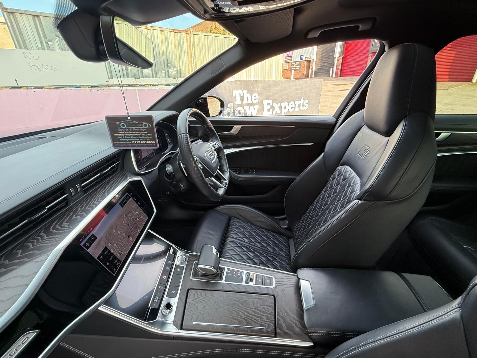 Audi A6 Saloon view 40