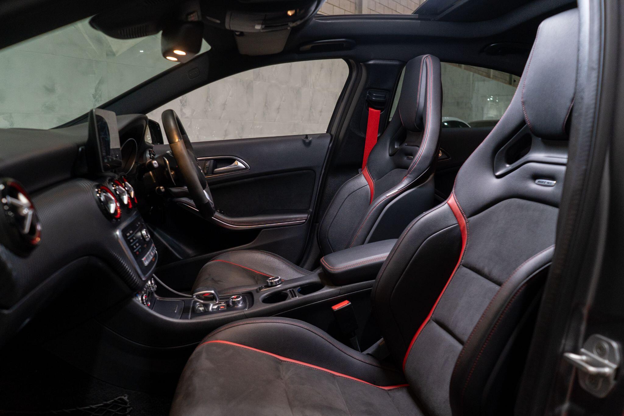 Mercedes-Benz A-Class view 34