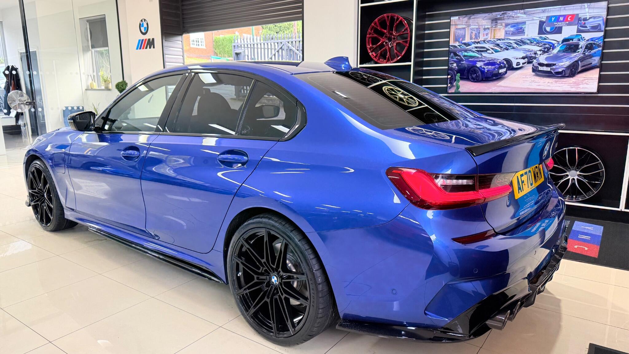 BMW 3 Series view 39