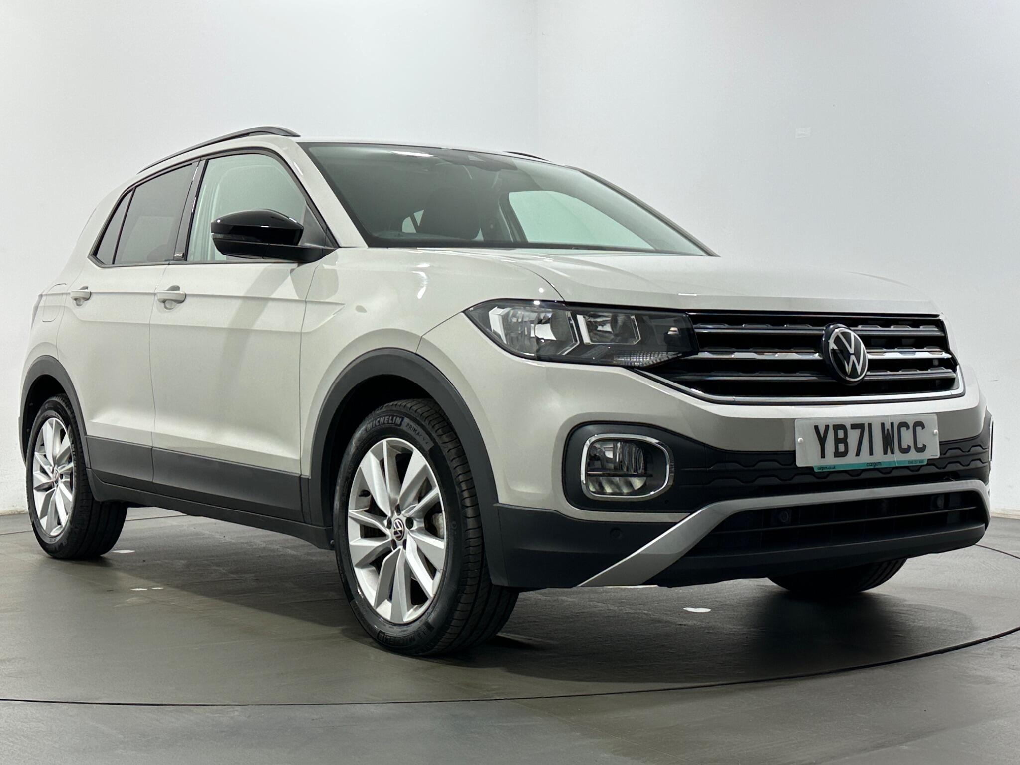 Volkswagen T-Cross view 52