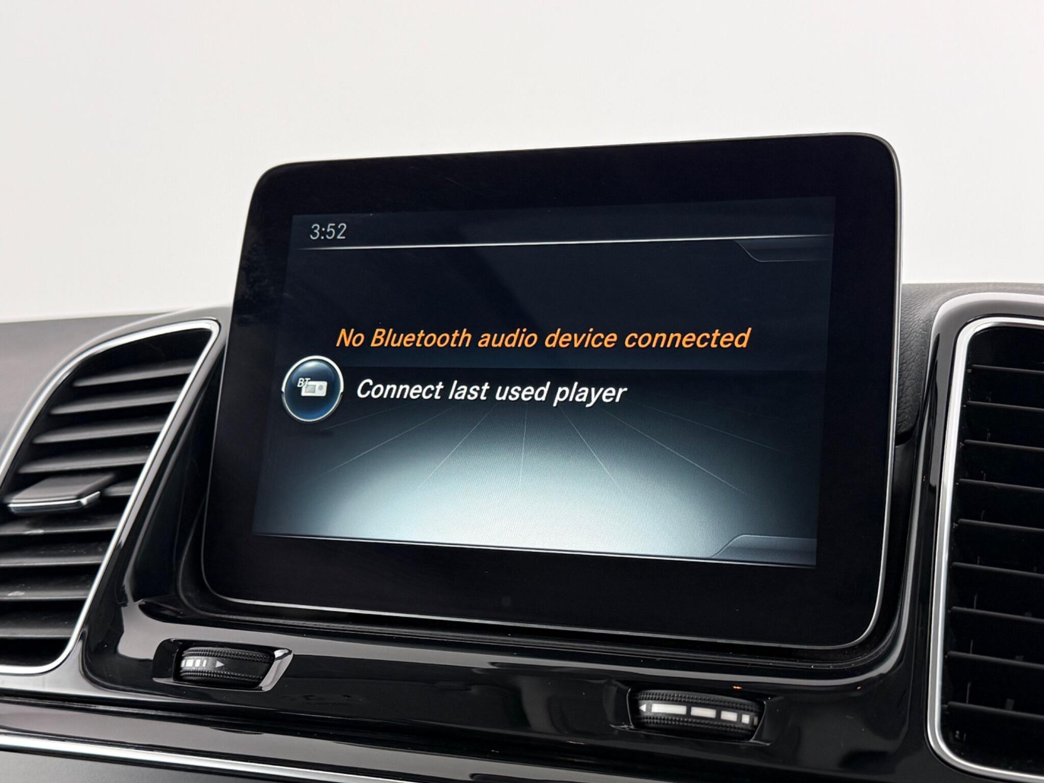 Mercedes-Benz GLE view 28