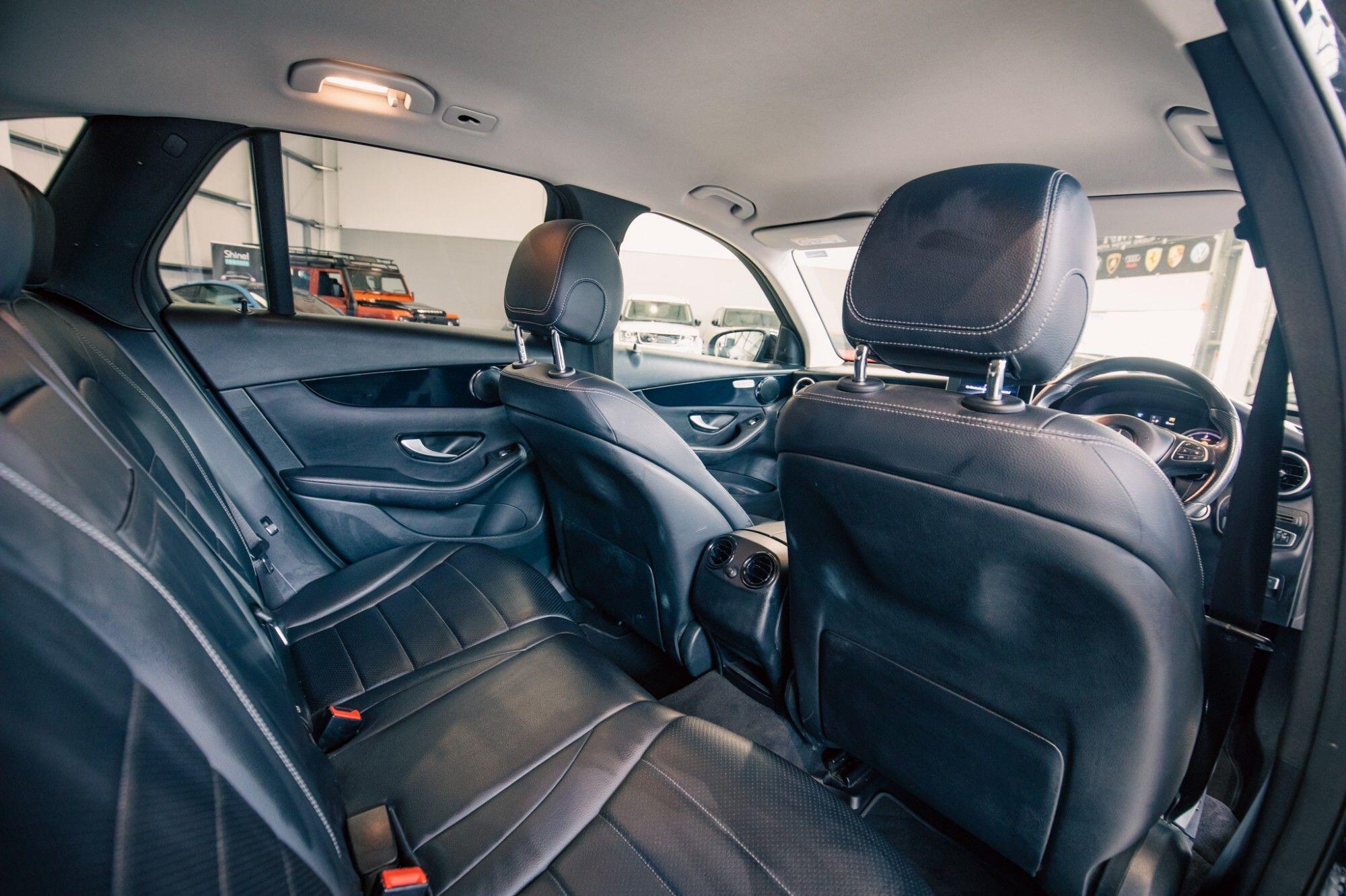 Mercedes-Benz GLC view 9
