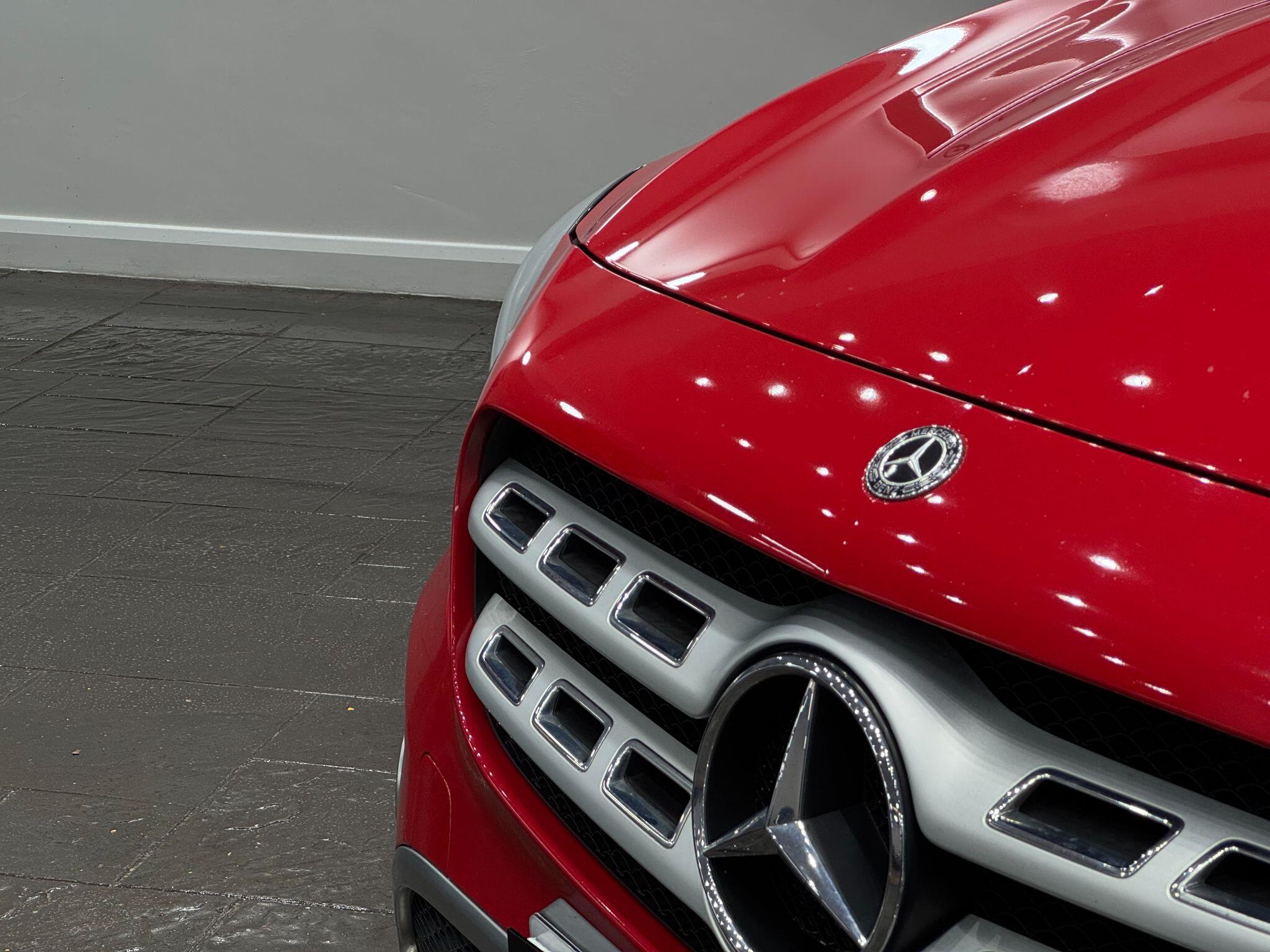 Mercedes-Benz GLA view 10