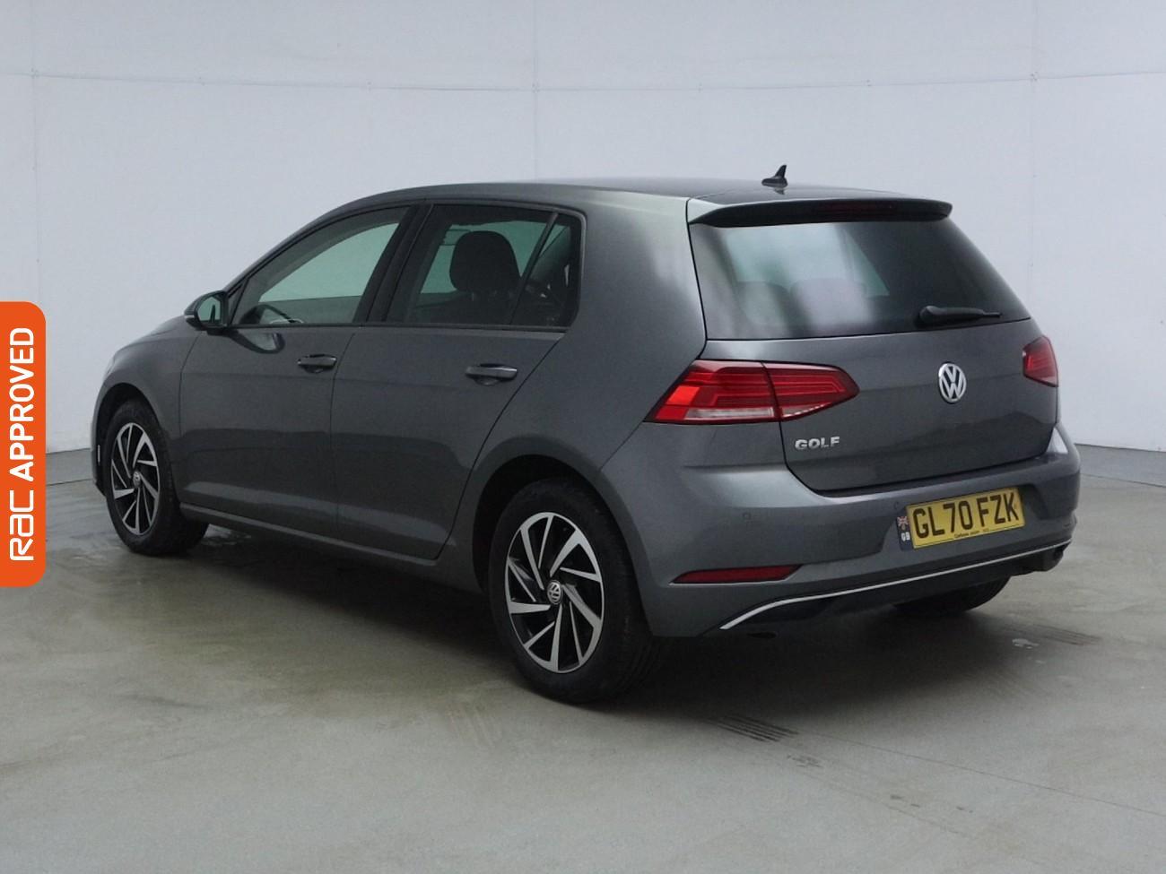 Volkswagen Golf view 4