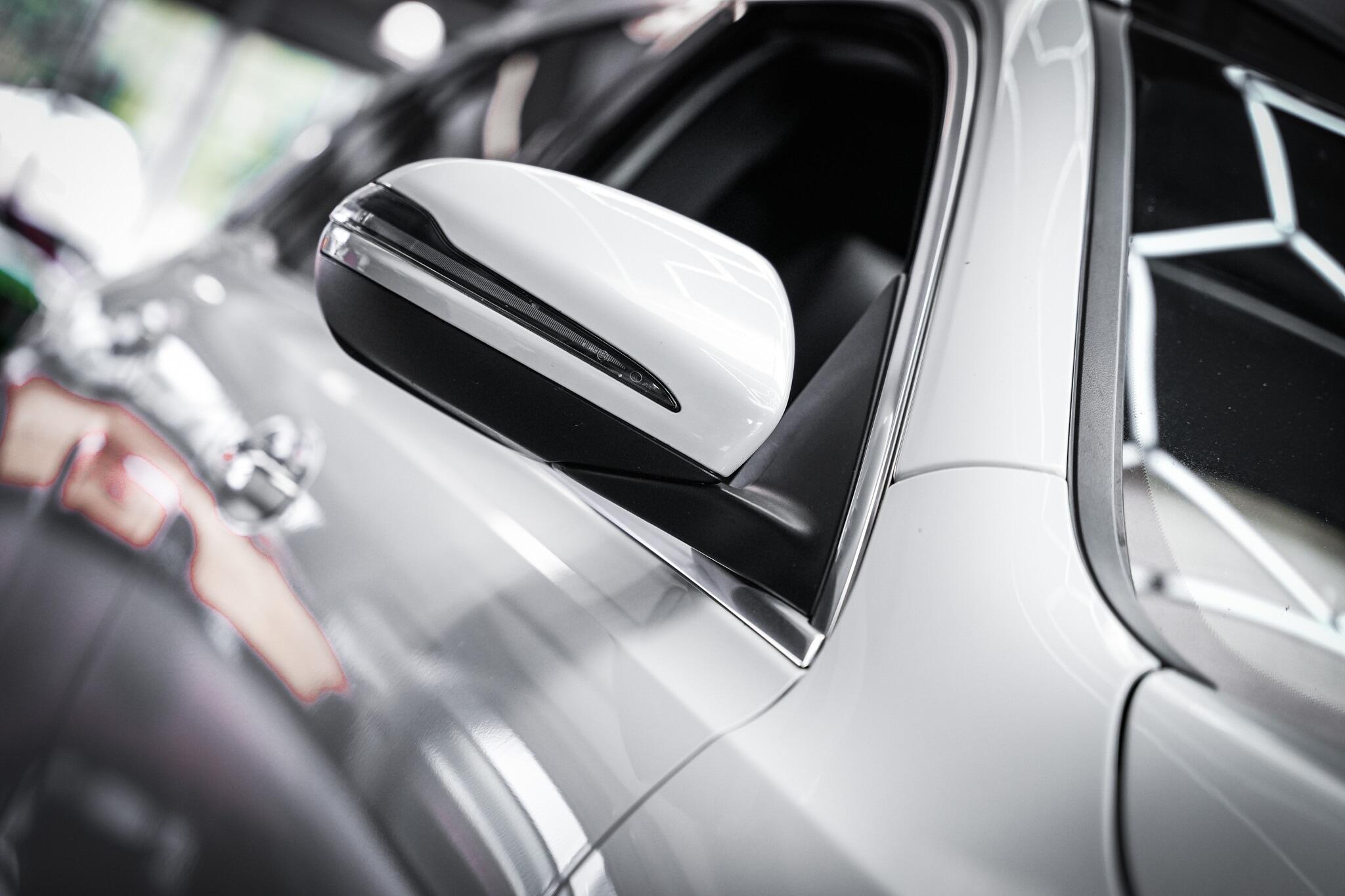 Mercedes-Benz GLB view 36