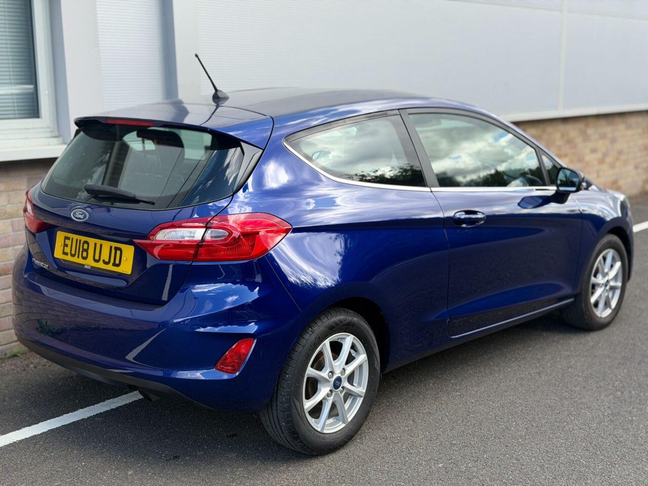 Ford Fiesta view 57