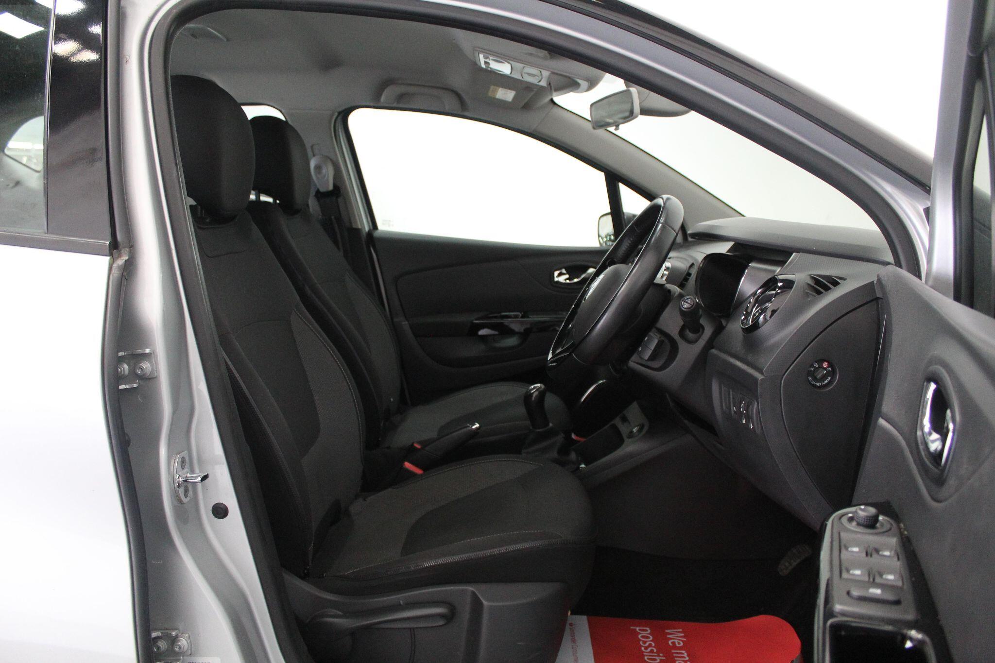 Renault Captur view 29