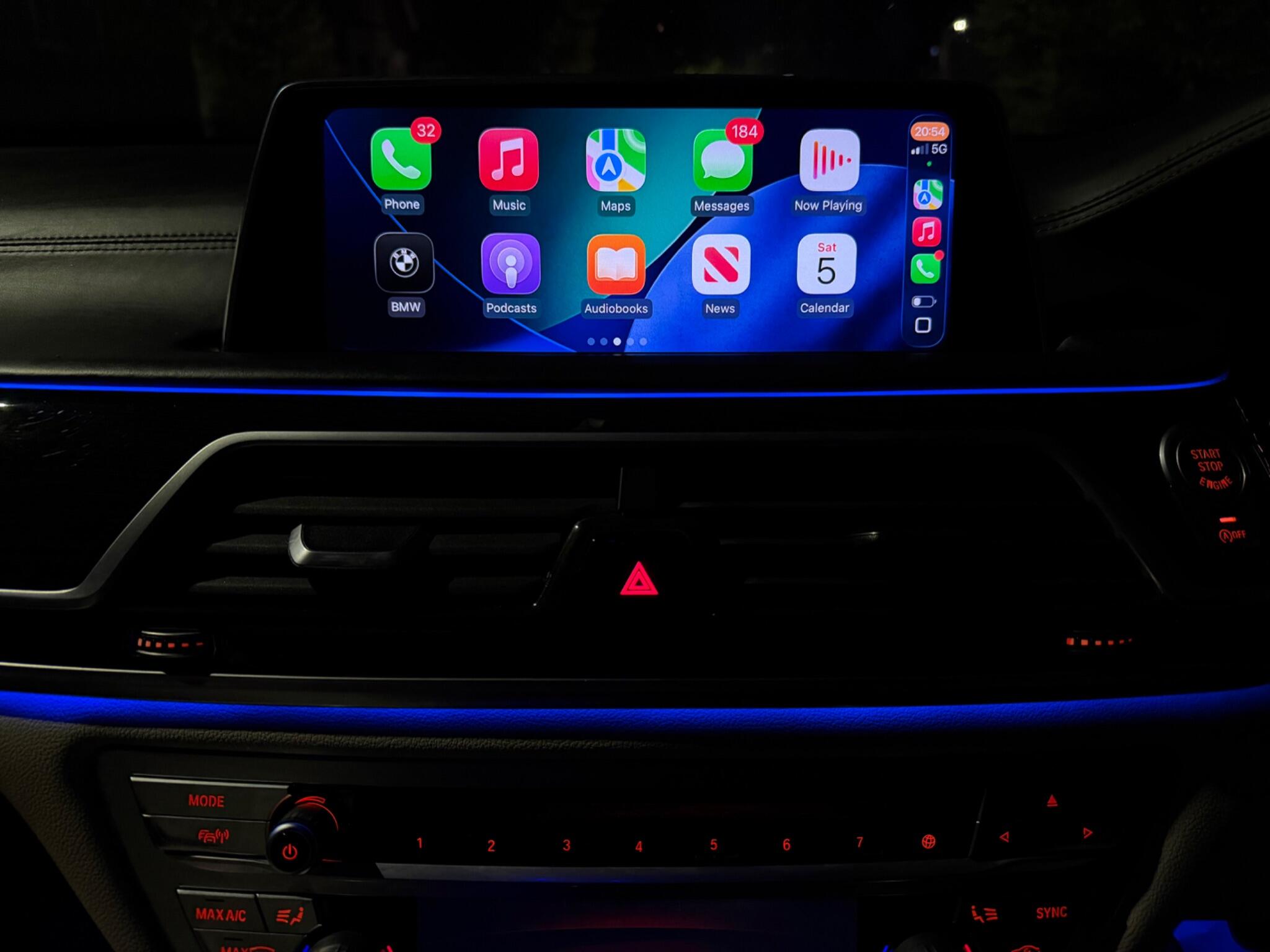 BMW 7 Series view 37