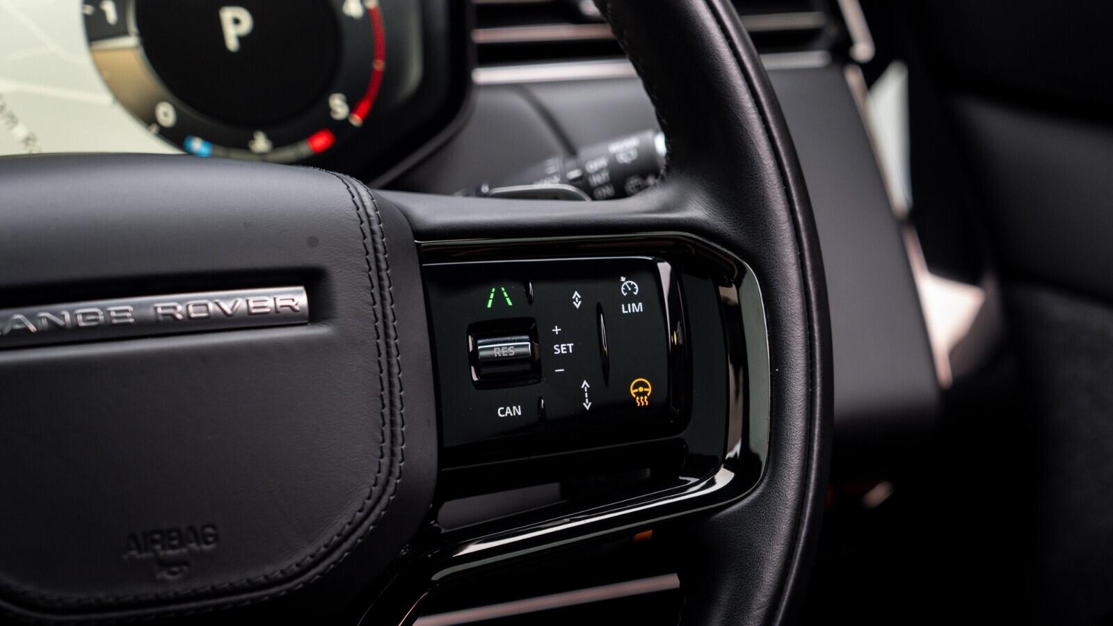 Land Rover Range Rover Sport view 13