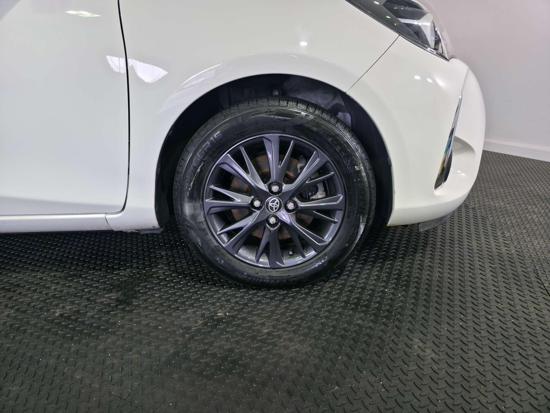 Toyota Yaris view 53