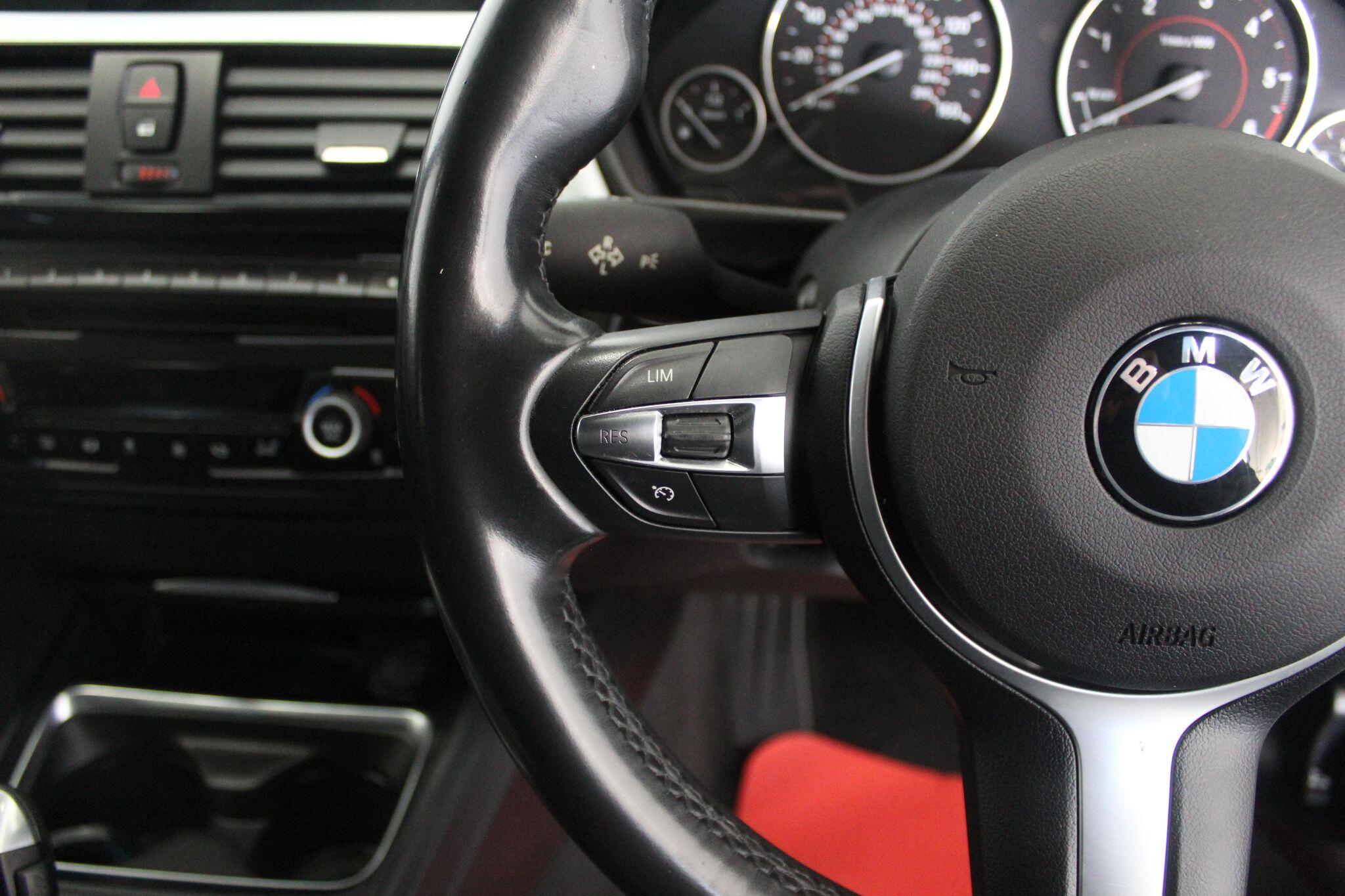 BMW 3 Series view 43