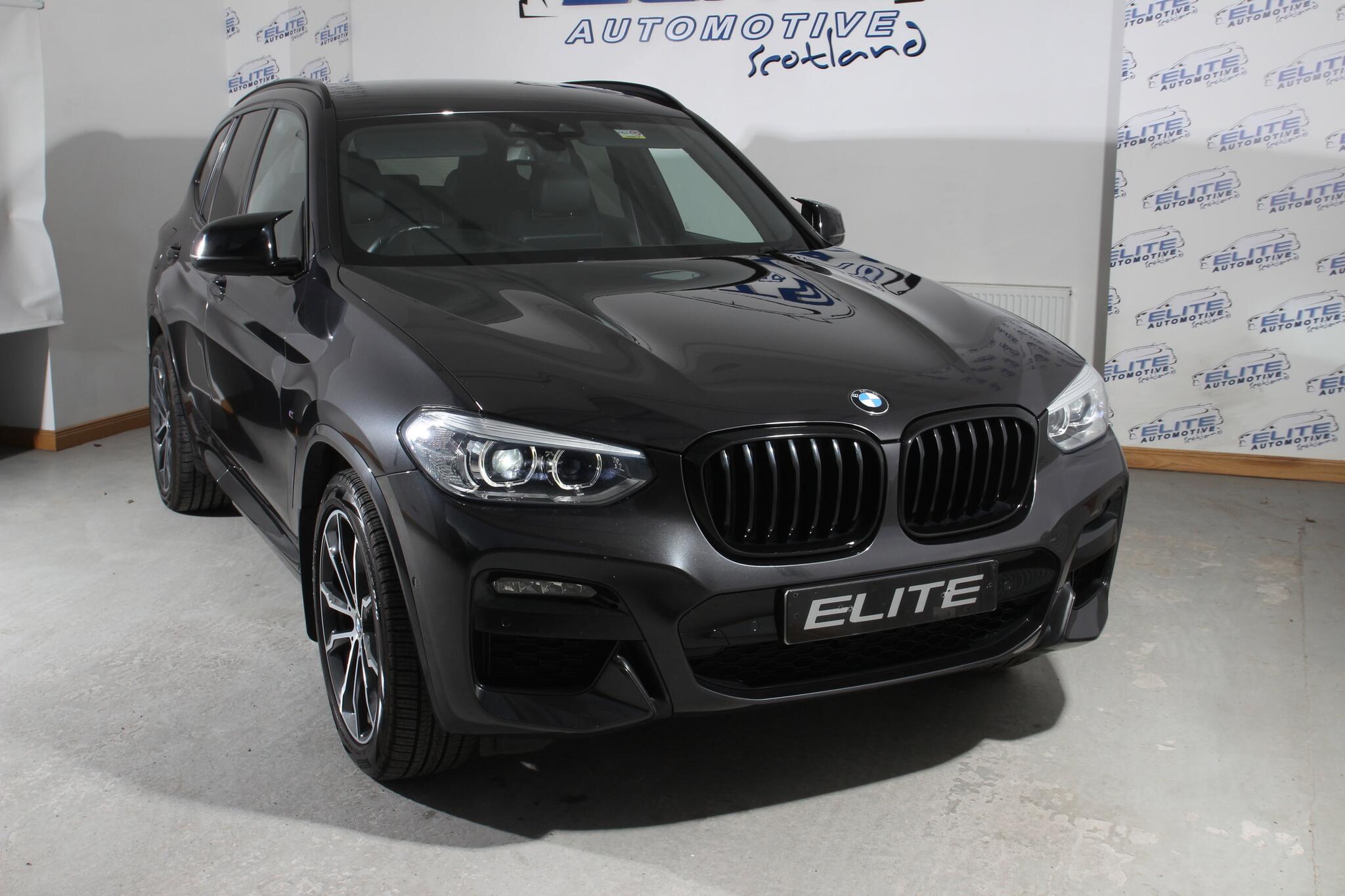 BMW X3 view 3