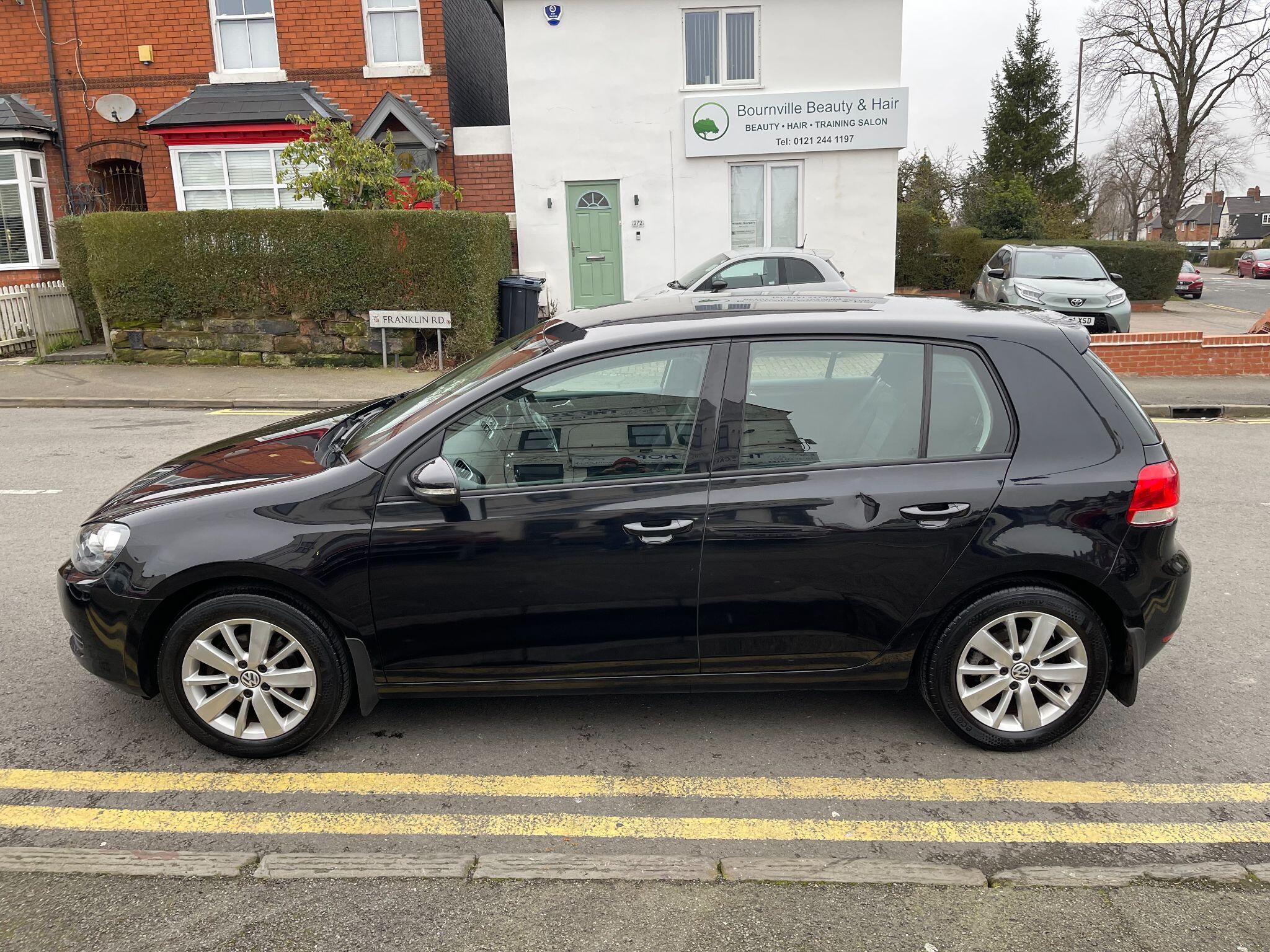 Volkswagen Golf view 16