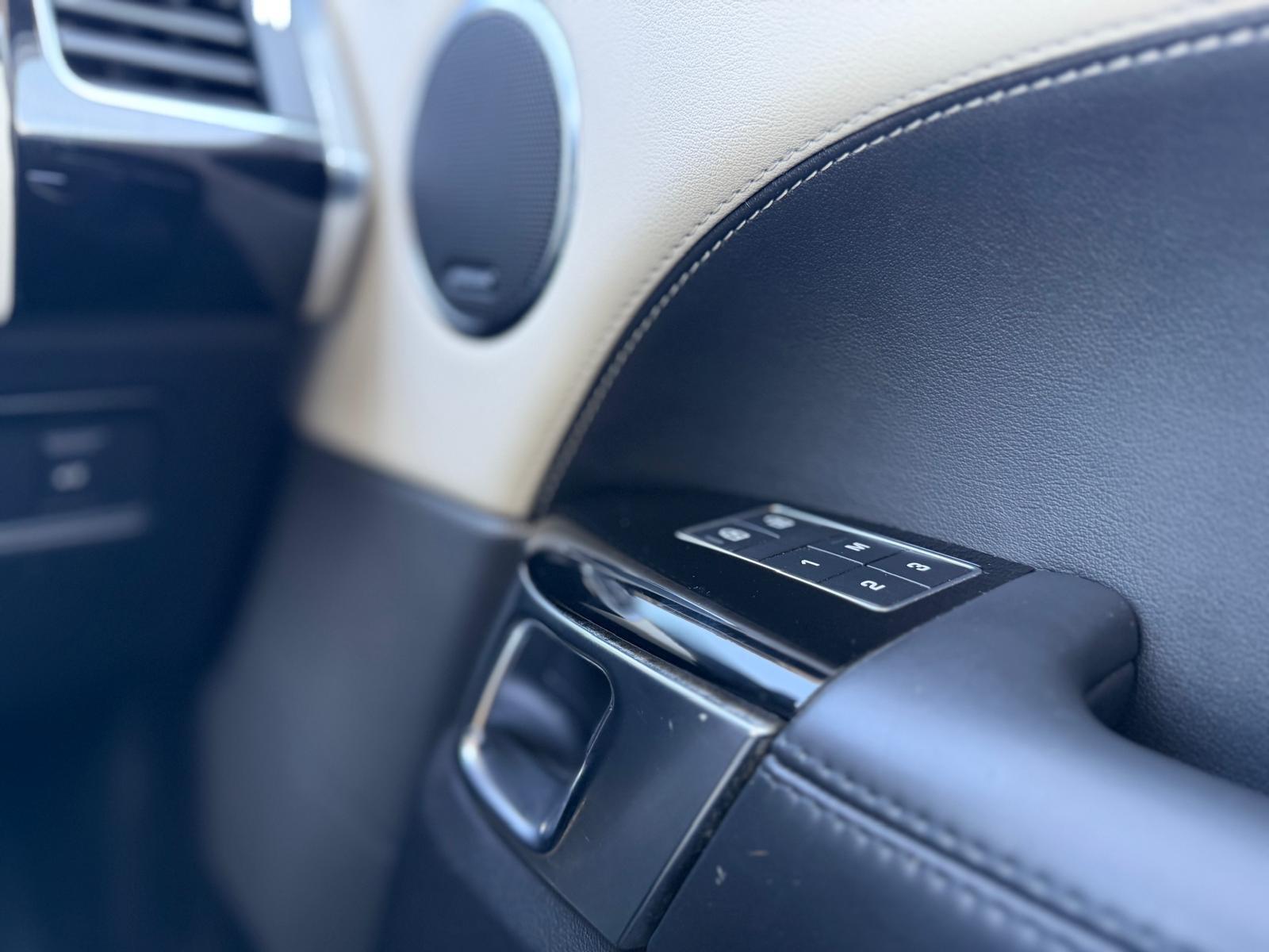 Land Rover Range Rover Sport view 22