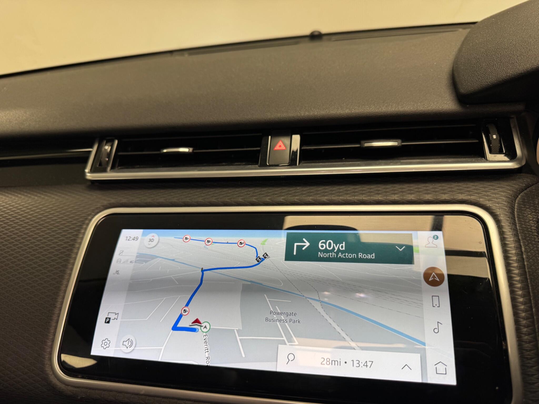 Land Rover Range Rover Velar view 15