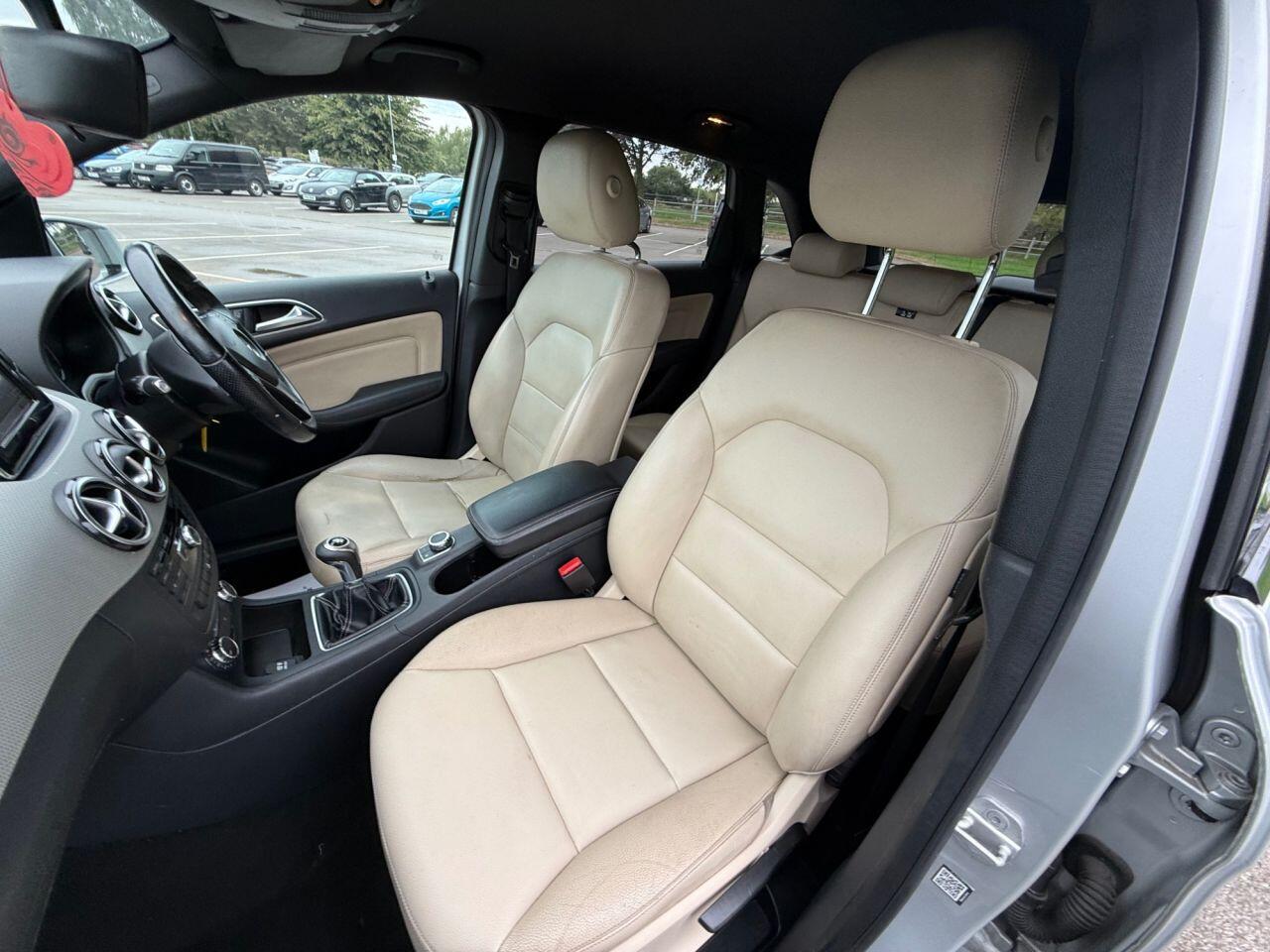 Mercedes-Benz B Class view 48