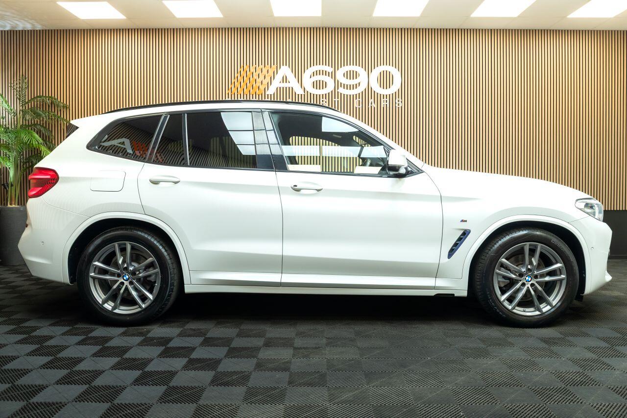 BMW X3 view 8