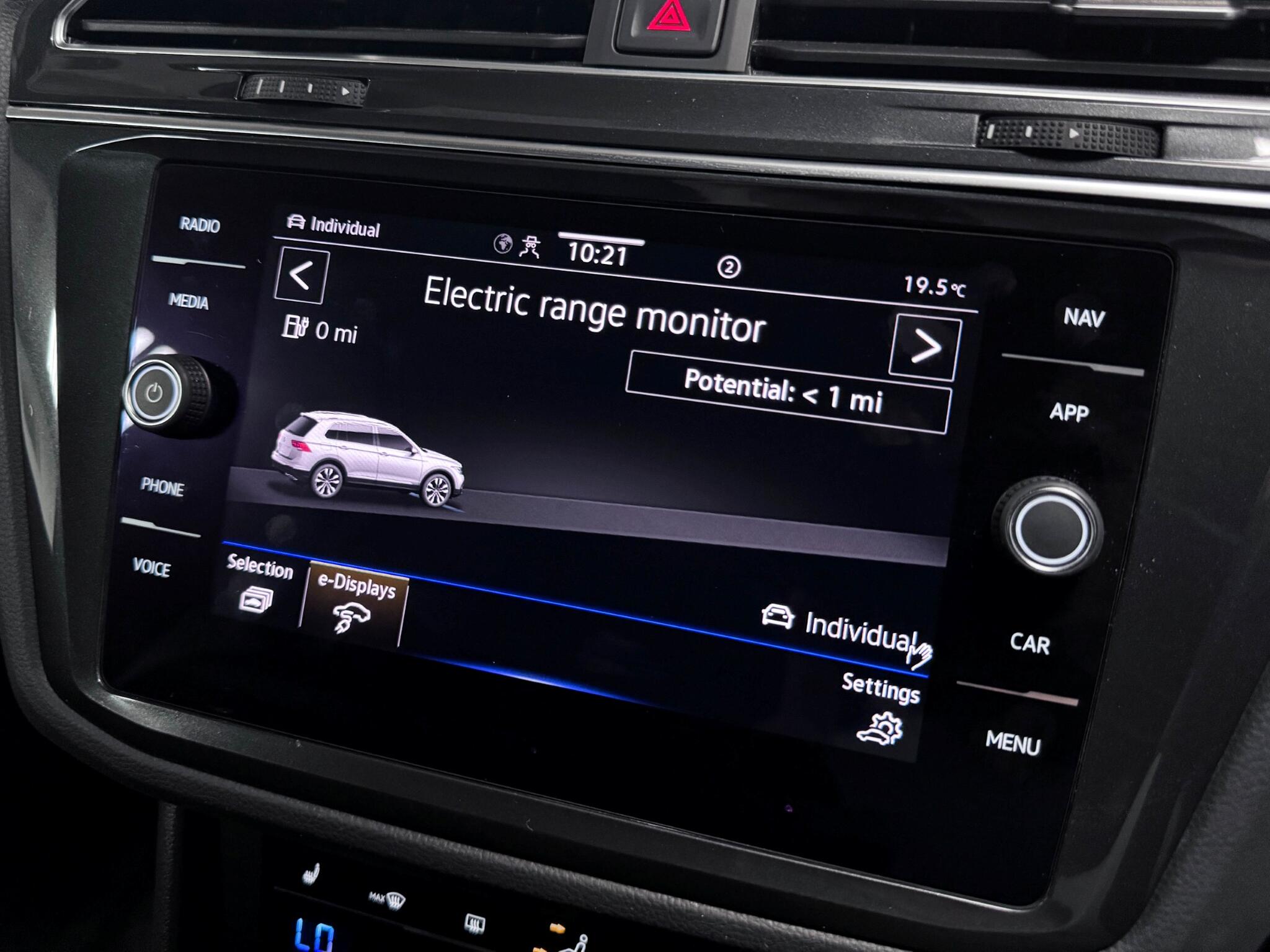 Volkswagen Tiguan view 48