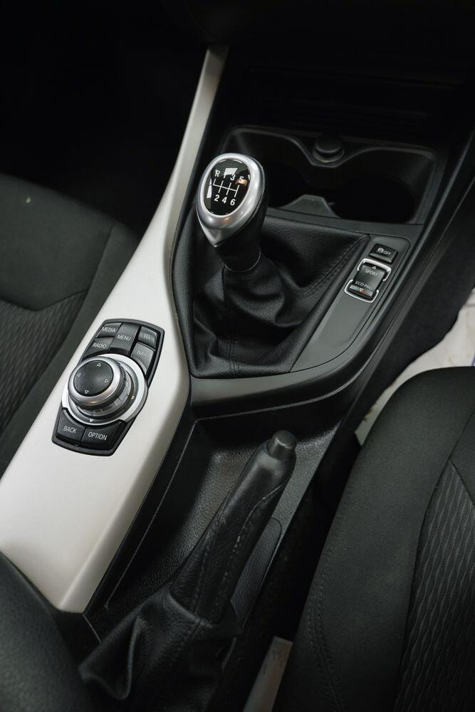 BMW 1 Series view 7