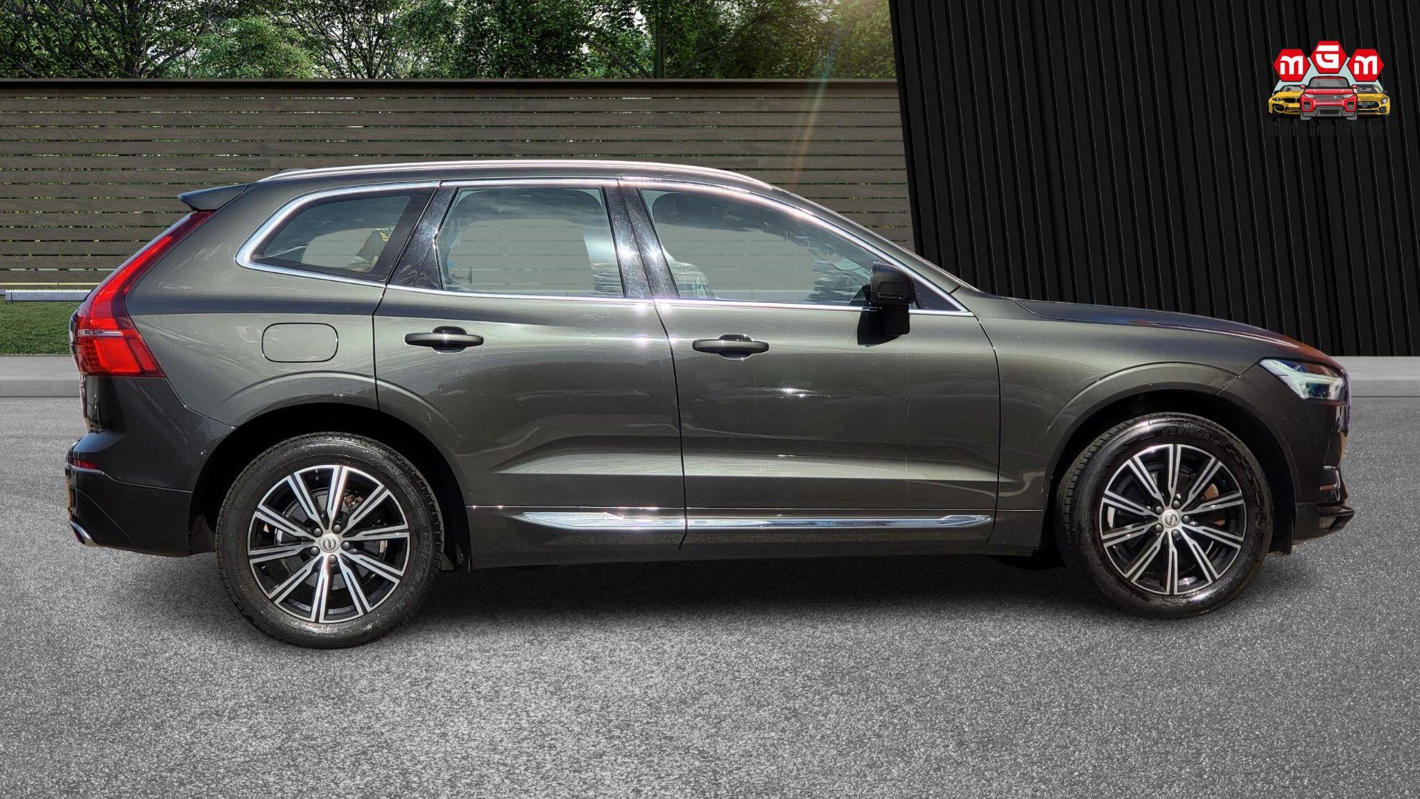 Volvo XC60 view 8