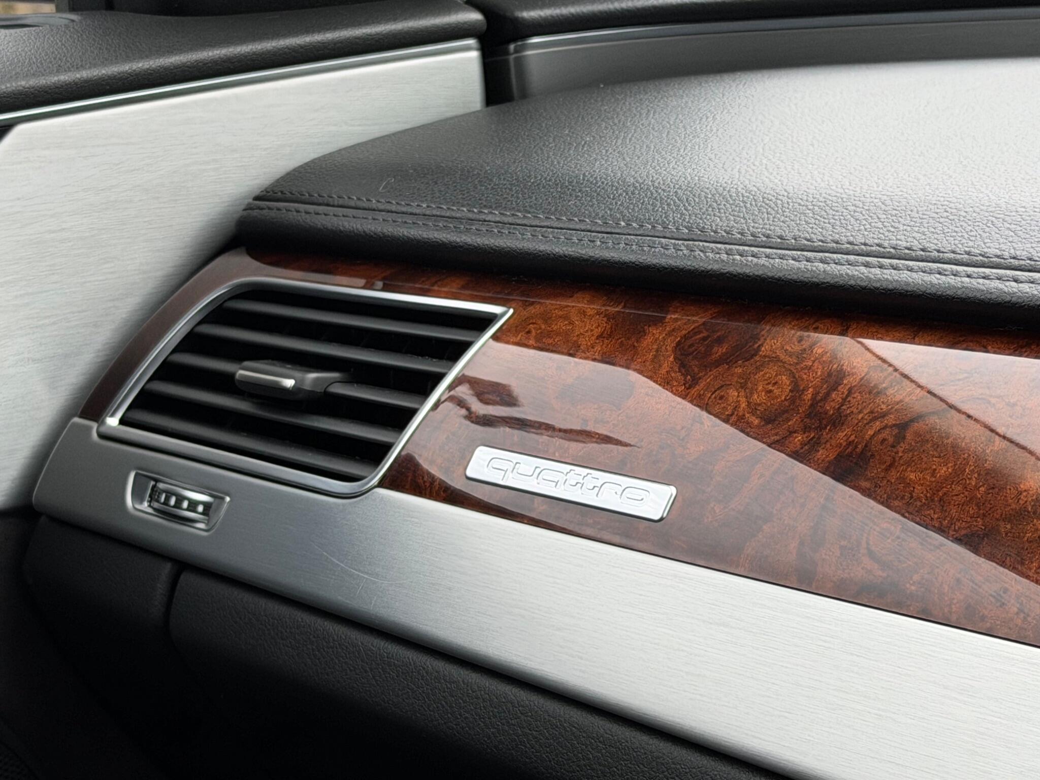 Audi A8 view 52