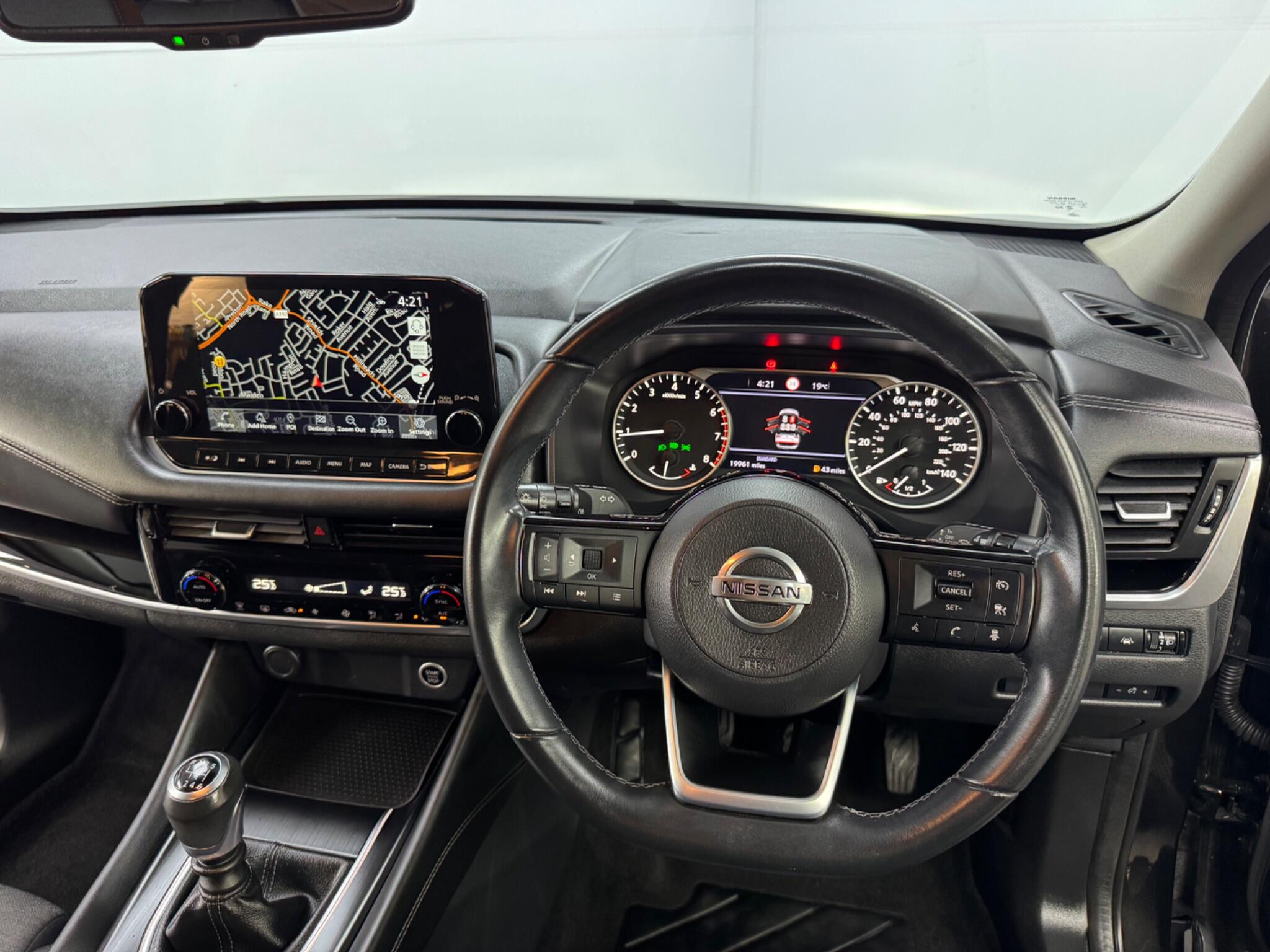 Nissan Qashqai view 24