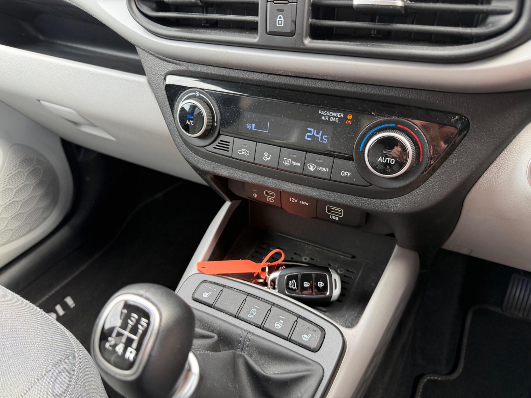 Hyundai i10 view 29