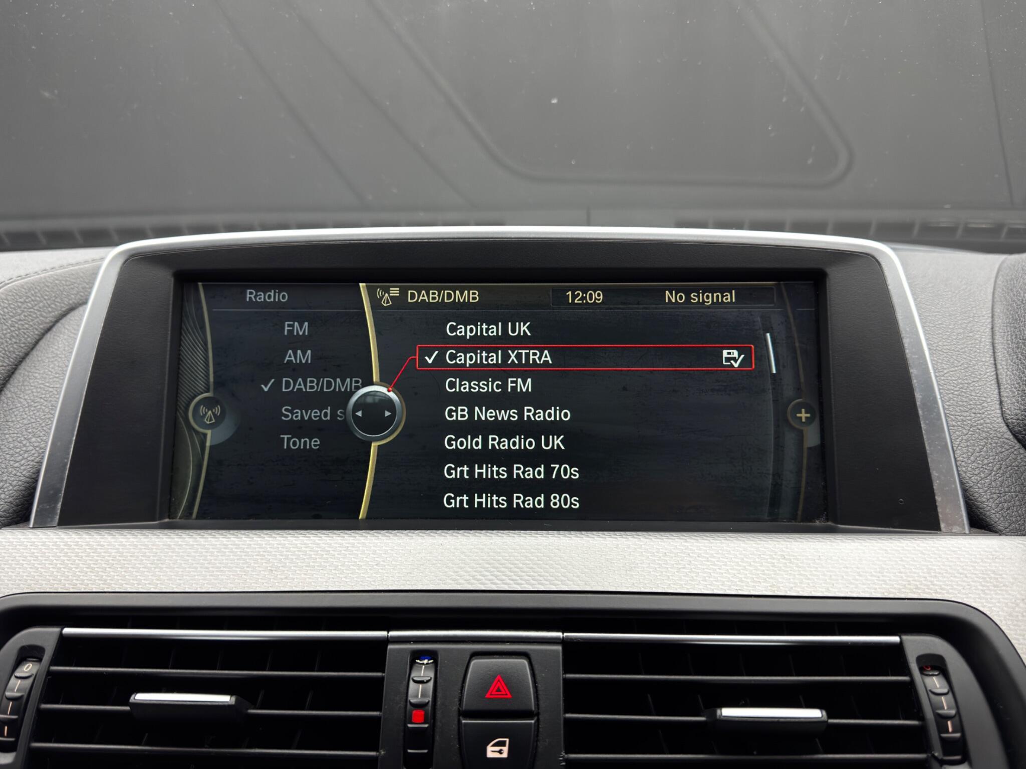 BMW 6 Series view 32