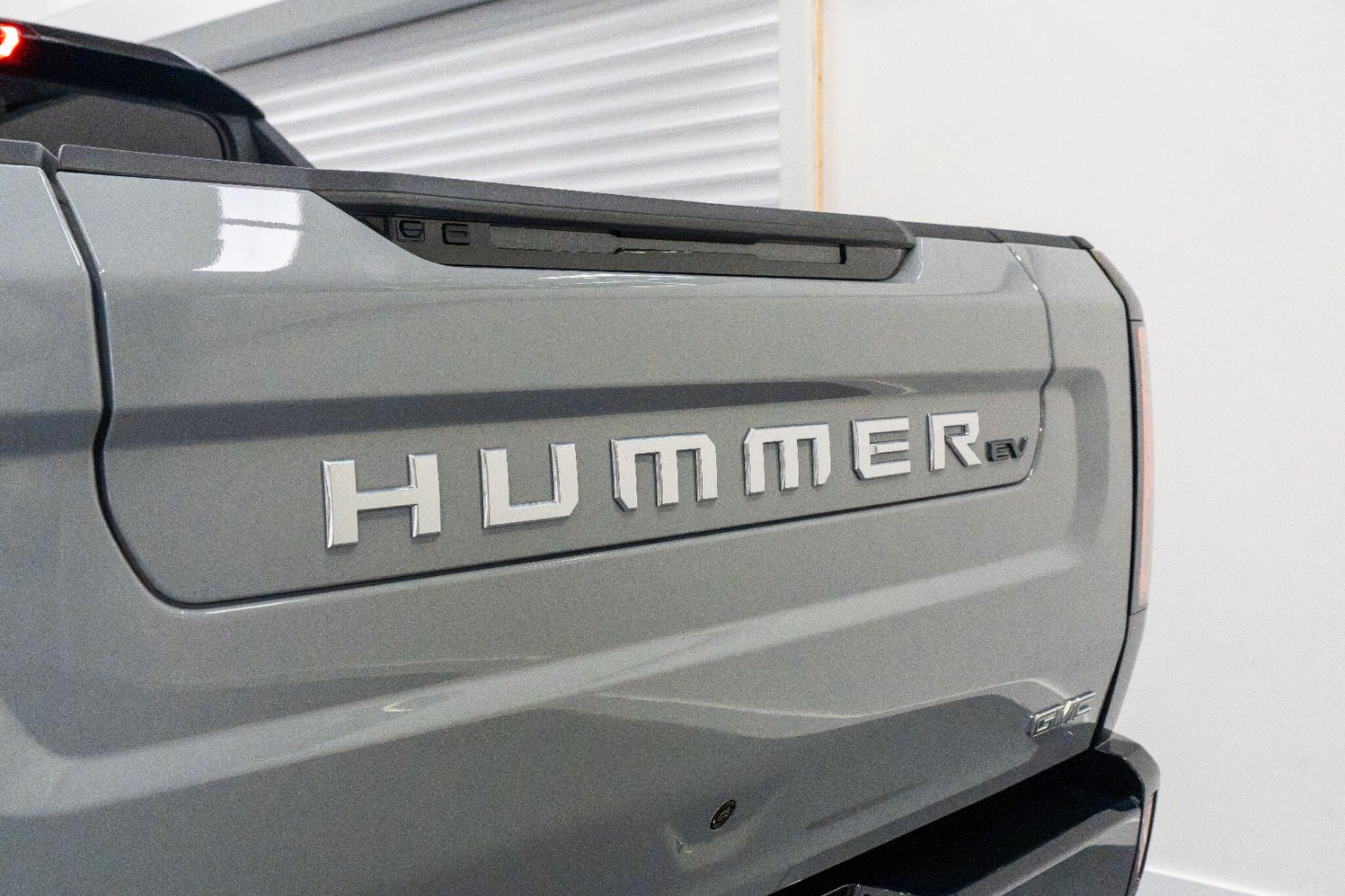 Hummer H3 view 28